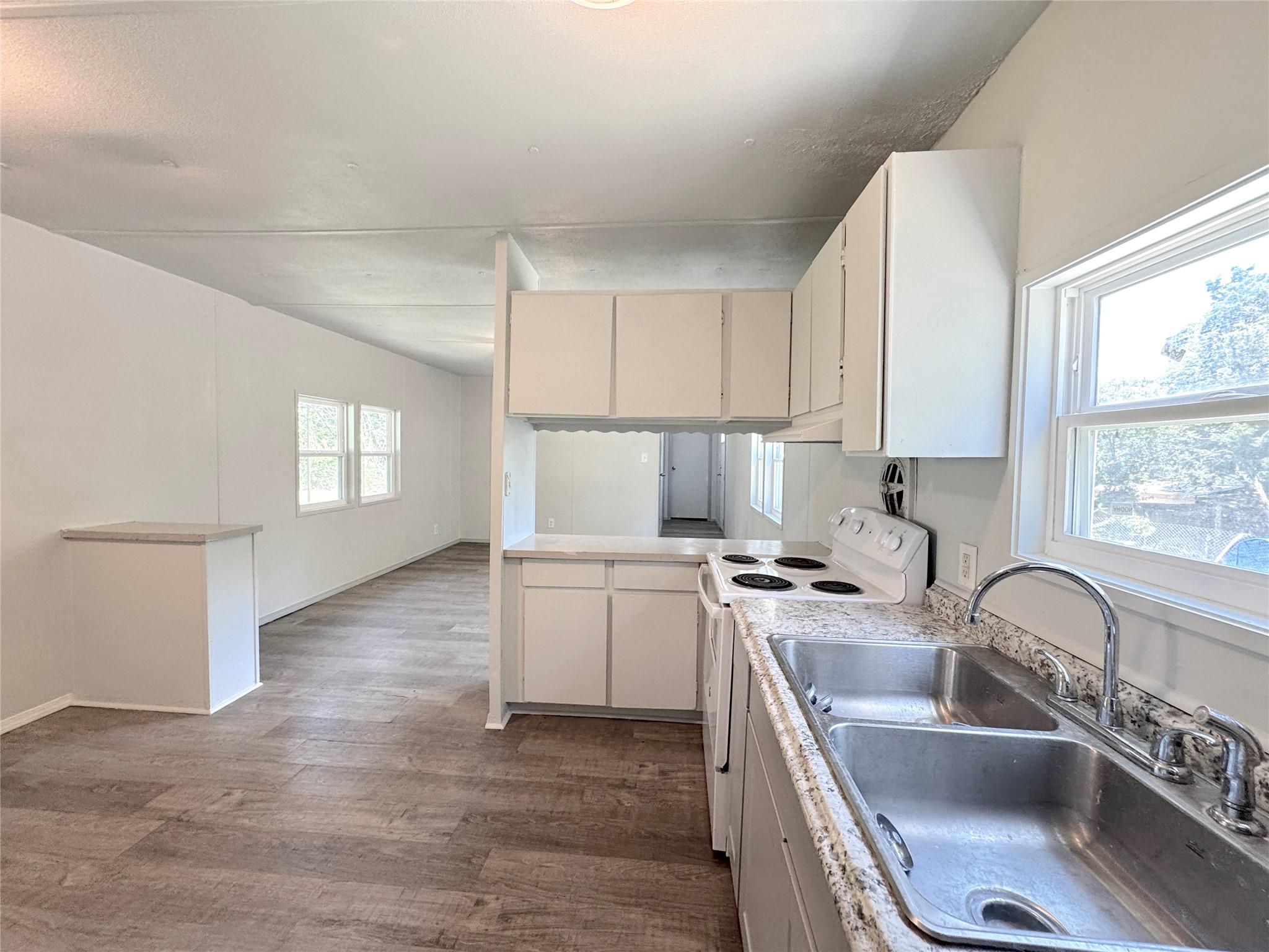 1139 Hidden Fawn, Canyon Lake, TX 78133