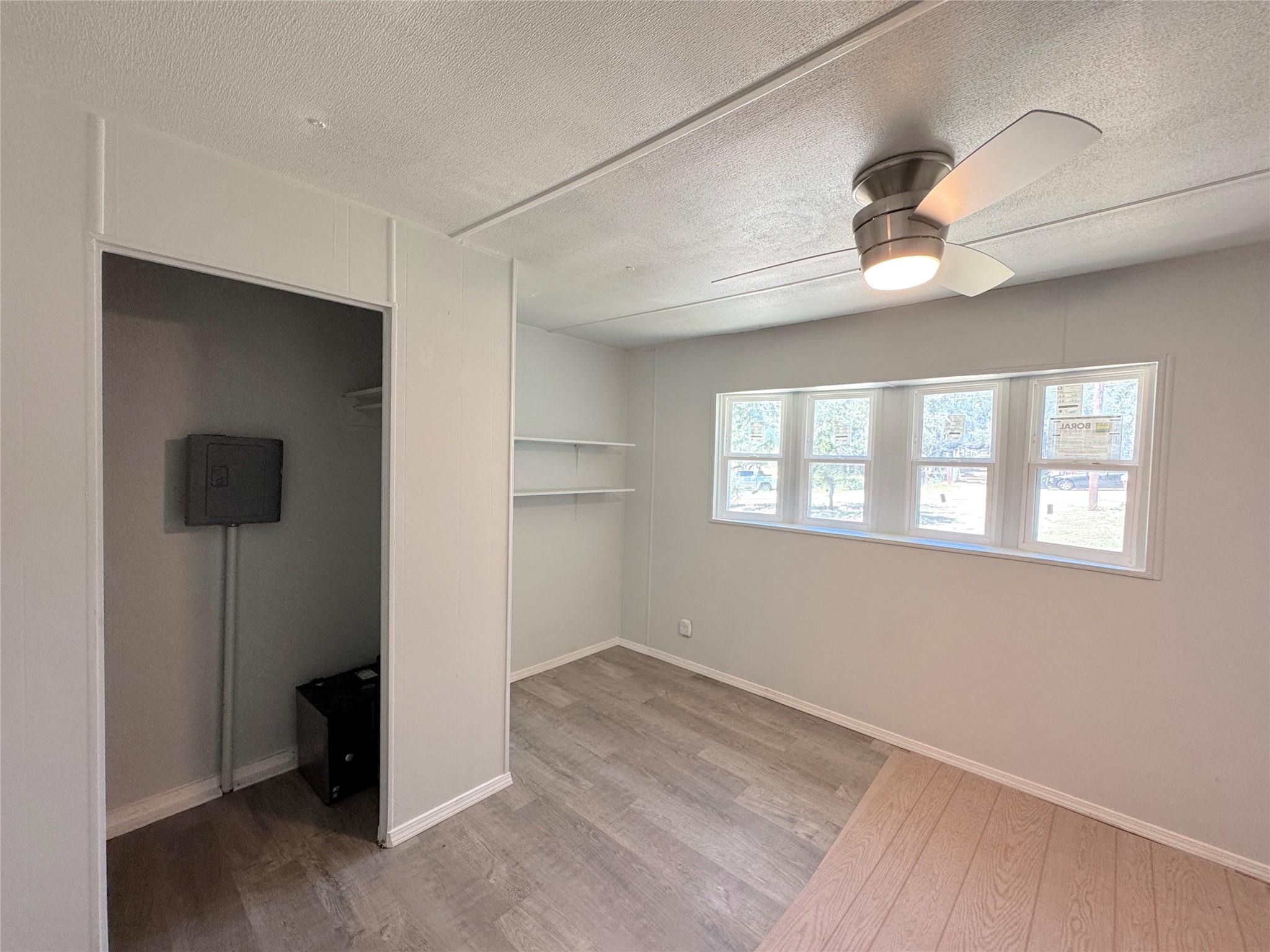 1139 Hidden Fawn, Canyon Lake, TX 78133