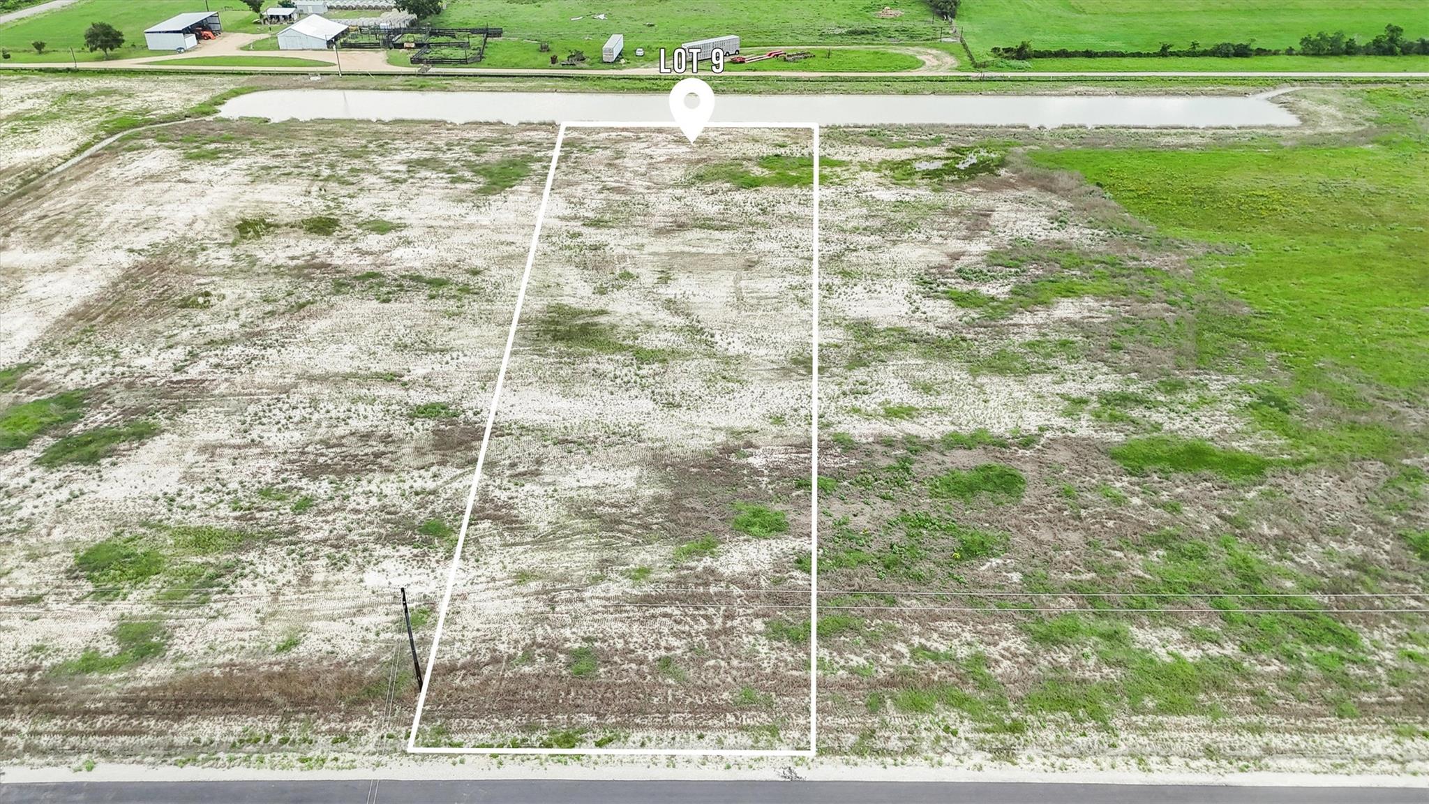 1231 Saddleback Dr, Bellville, TX 77418