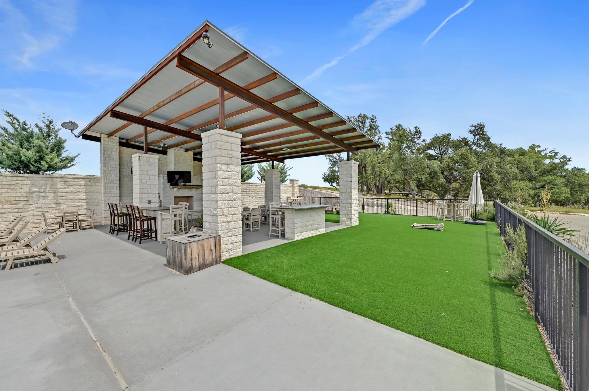 TBD Pack Saddle Dr, Harper, TX 78631