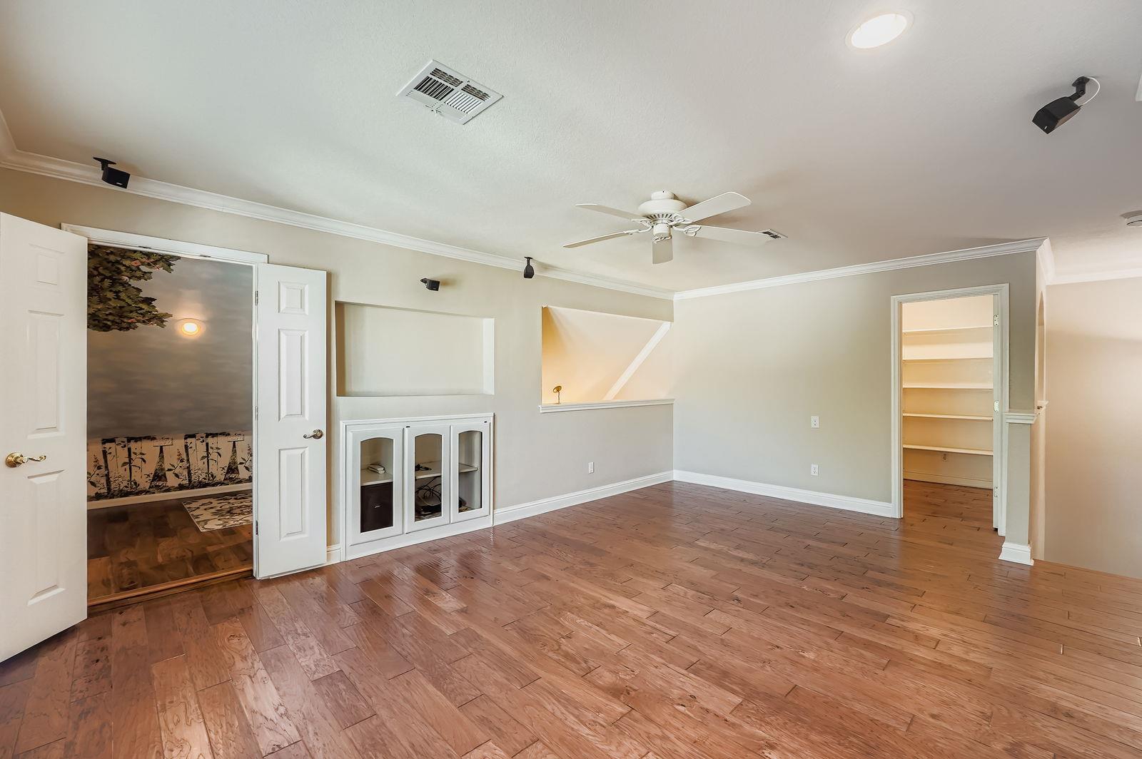 5000 Mission Oaks Blvd # 61, Austin, TX 78735