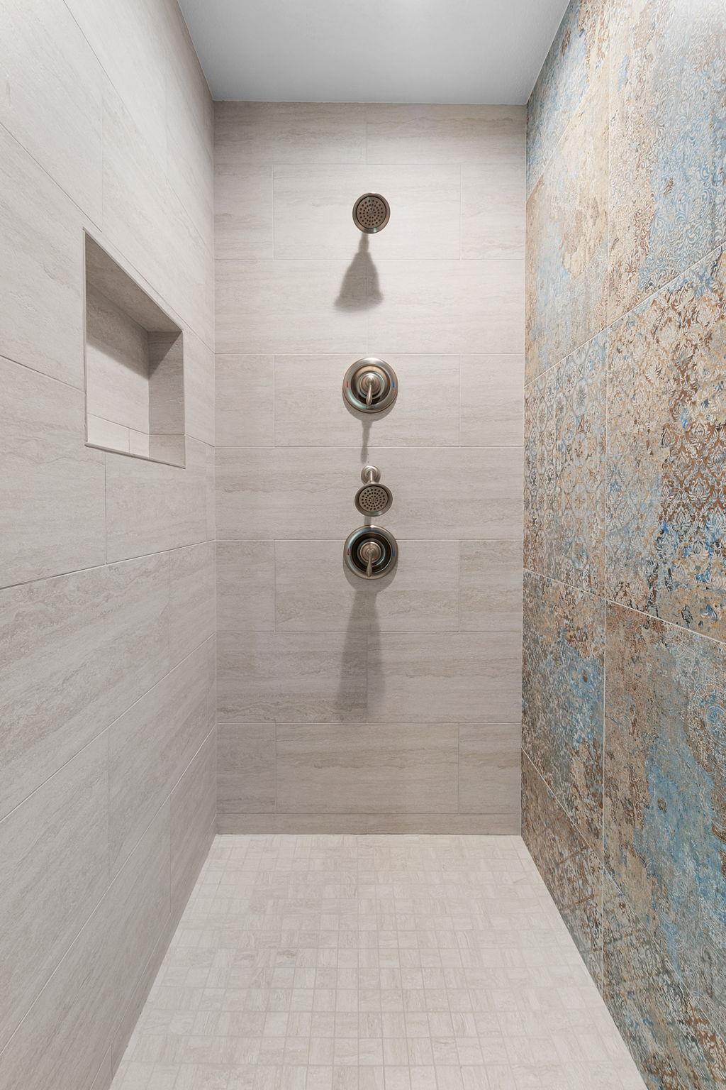 516 Island Lodges Dr, Buchanan Dam, TX 78609