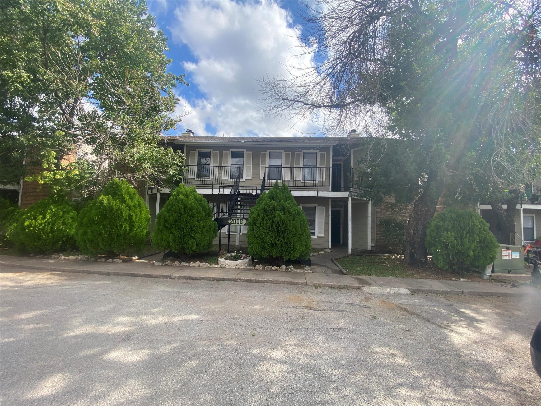 2006 W Loop Loop # D, Austin, TX 78758