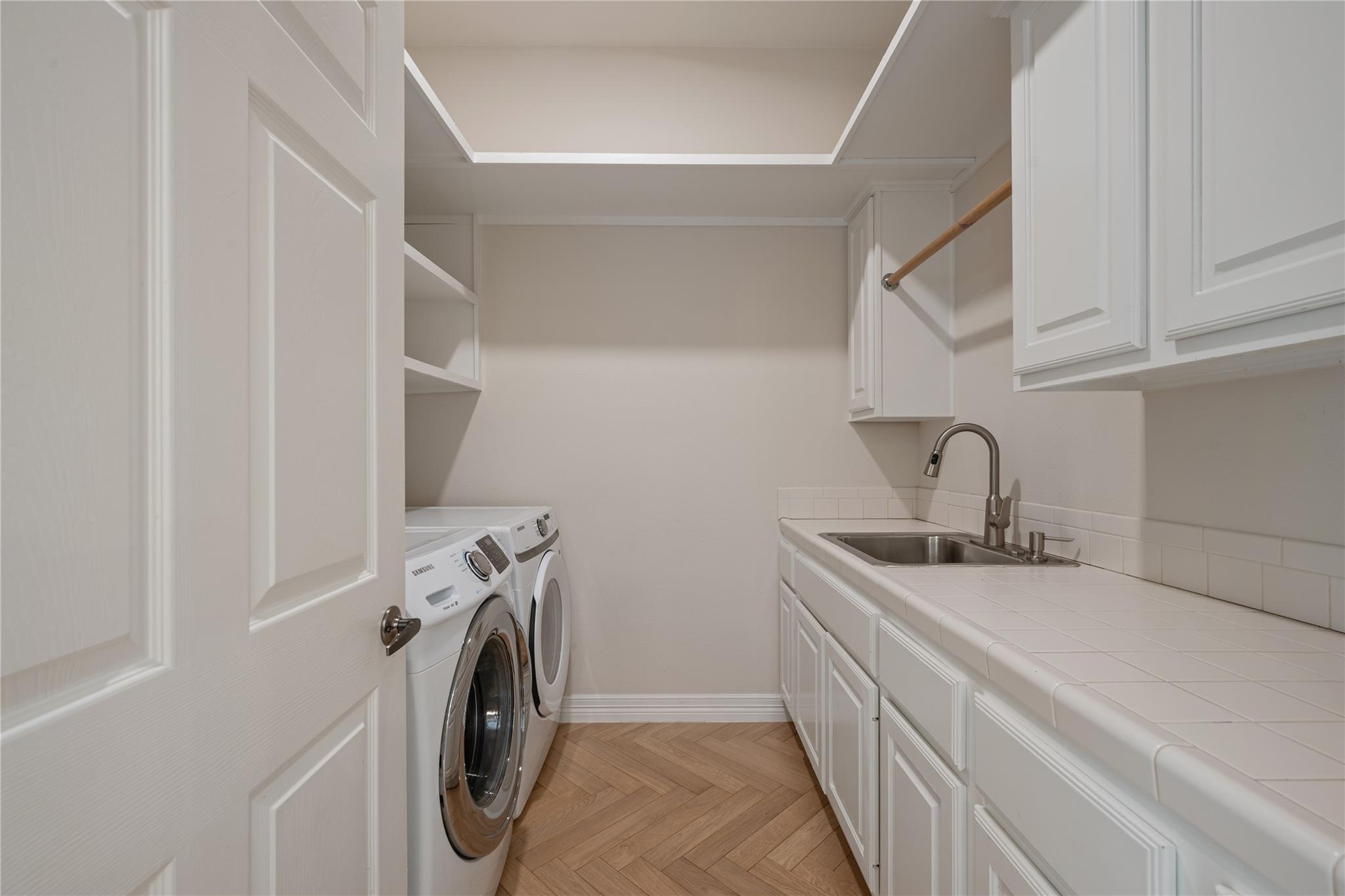 2906 Mill Reef Cv, Austin, TX 78746