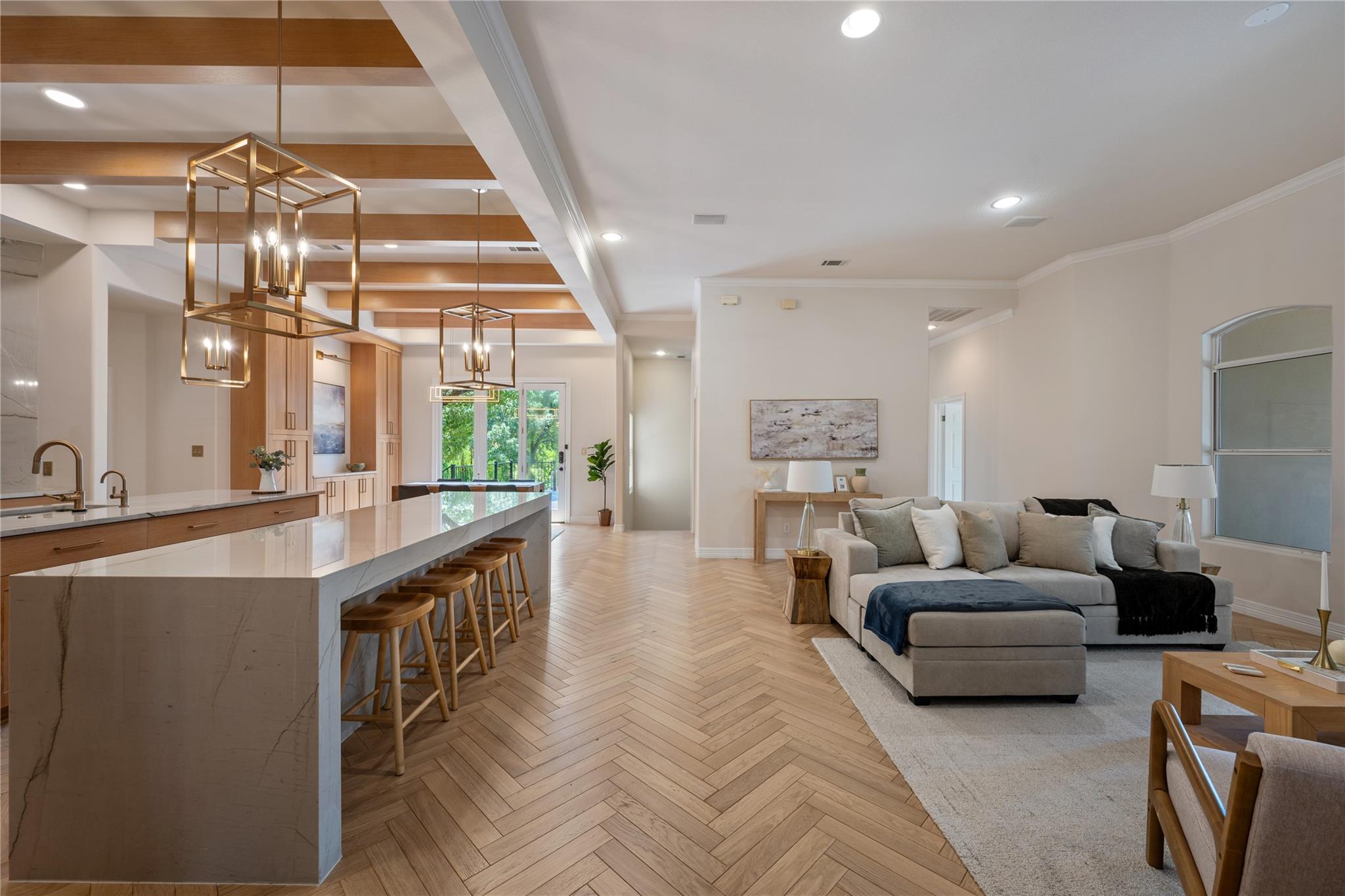 2906 Mill Reef Cv, Austin, TX 78746