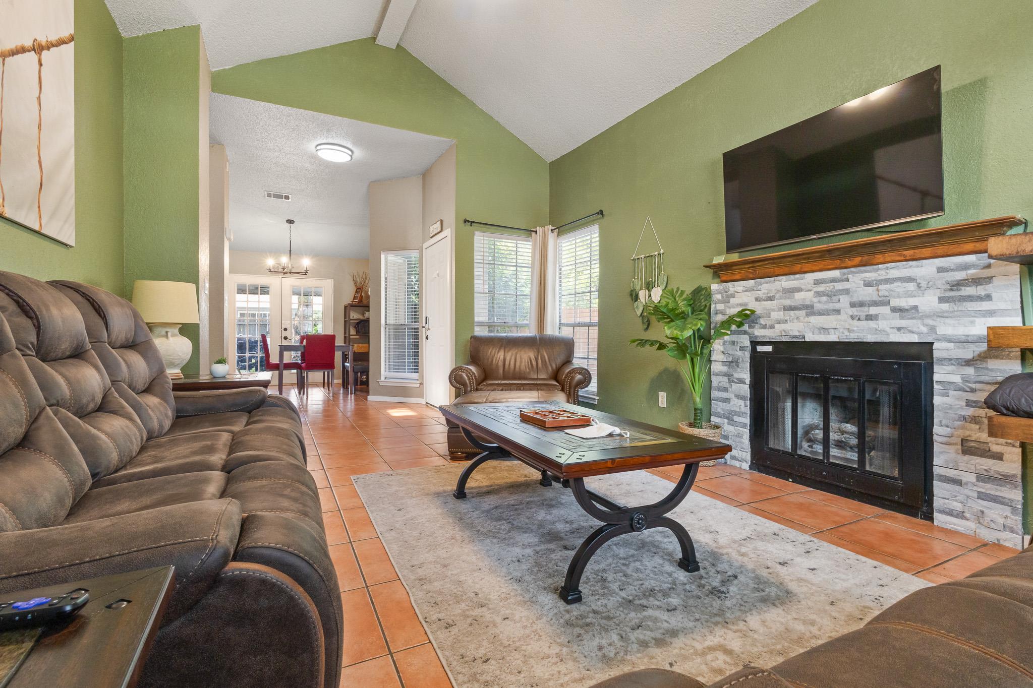 2107 RAINTREE Path, Round Rock, TX 78664