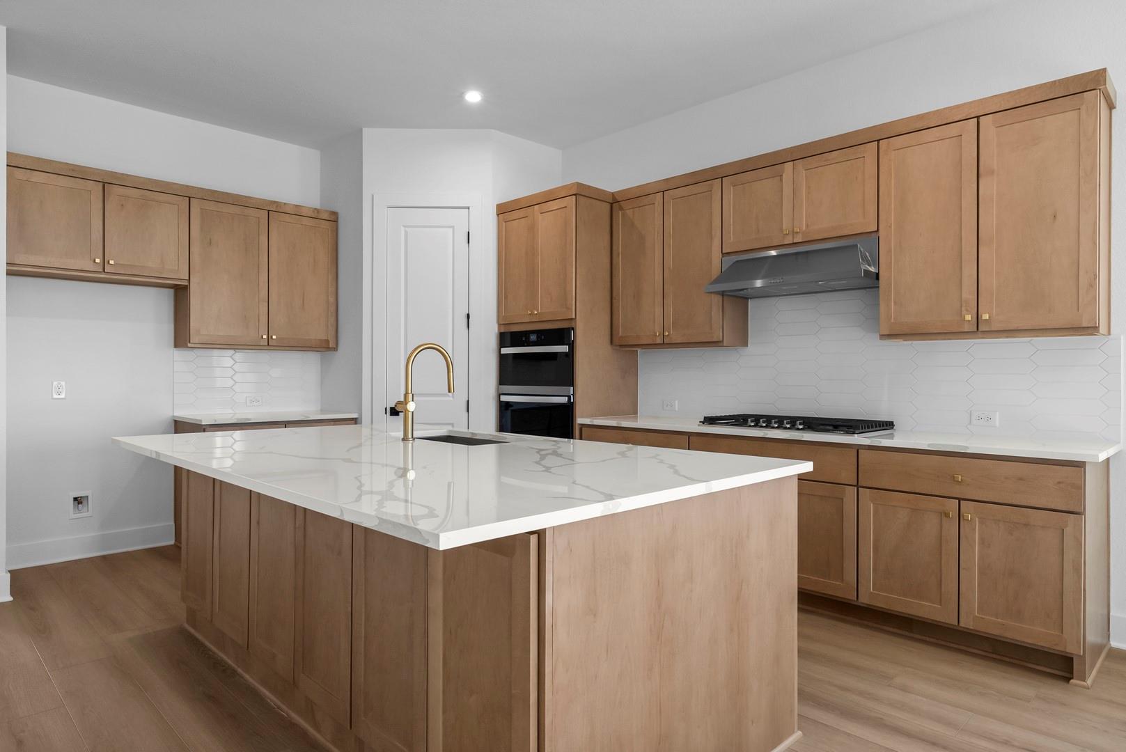 907 Iron Willow Loop, Dripping Springs, TX 78620