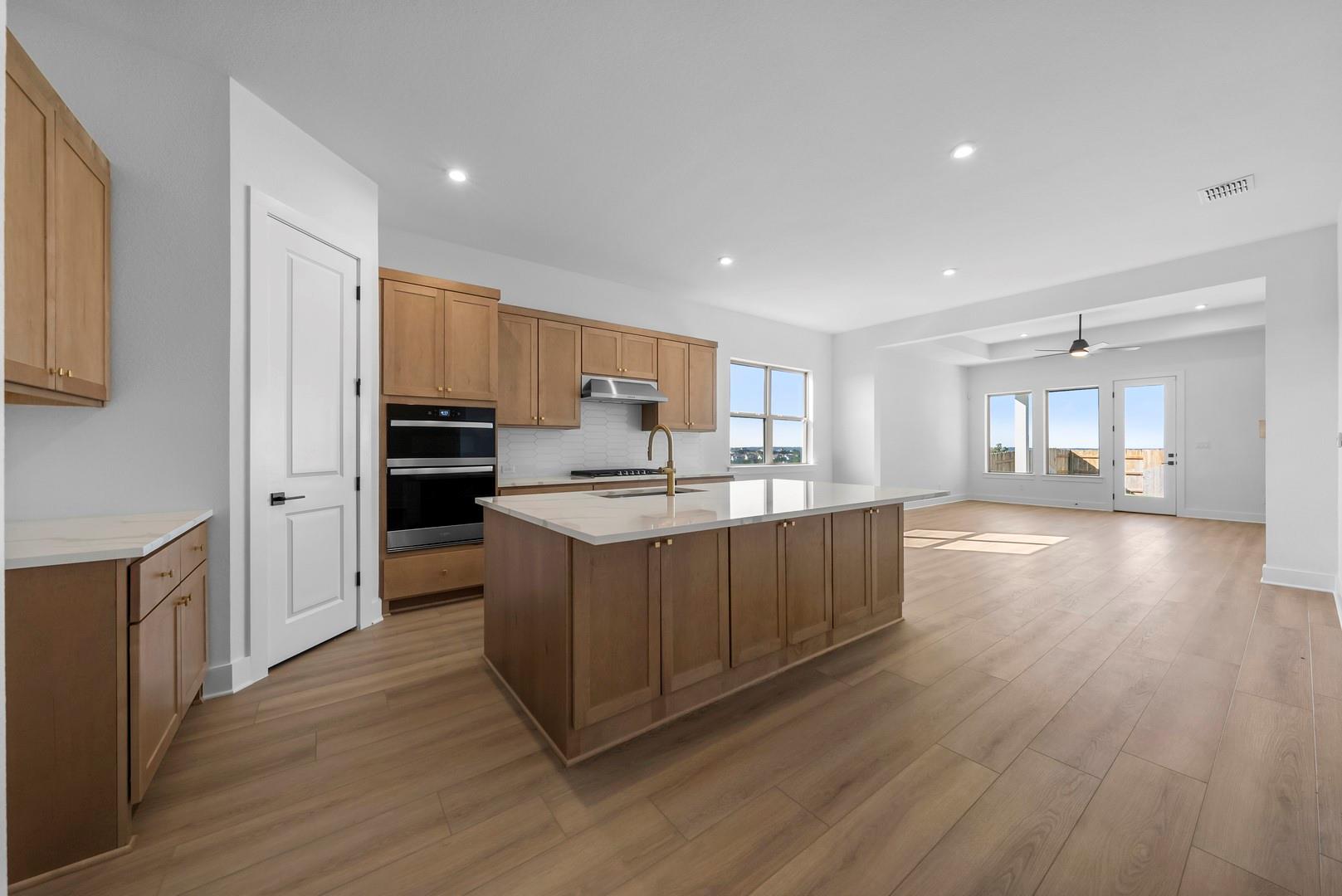 907 Iron Willow Loop, Dripping Springs, TX 78620