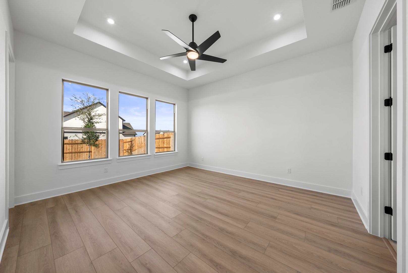 907 Iron Willow Loop, Dripping Springs, TX 78620