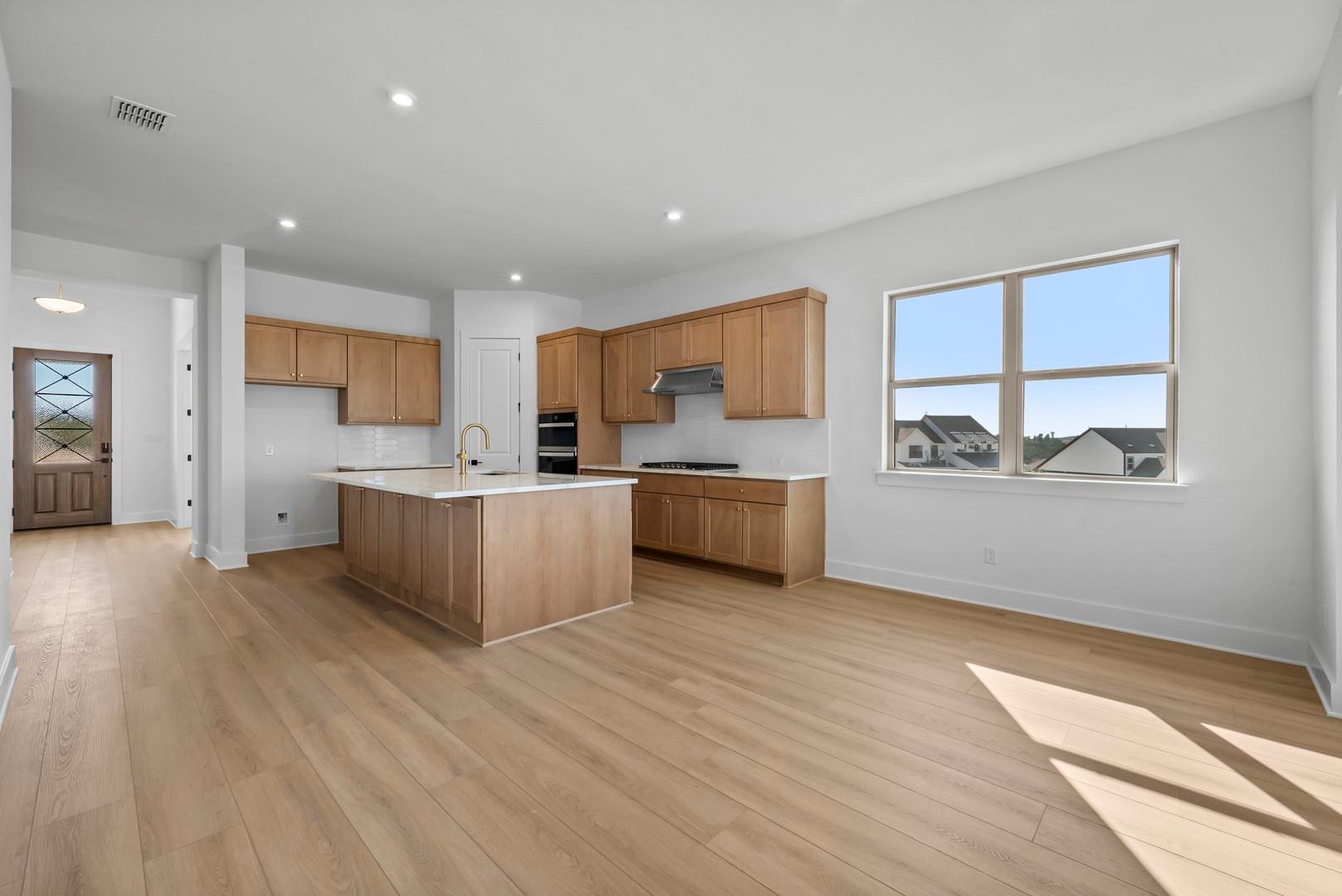 907 Iron Willow Loop, Dripping Springs, TX 78620