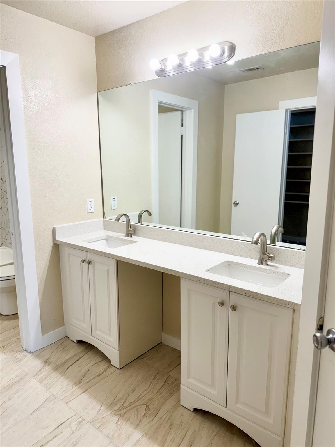 20805 Trotters Ln, Pflugerville, TX 78660