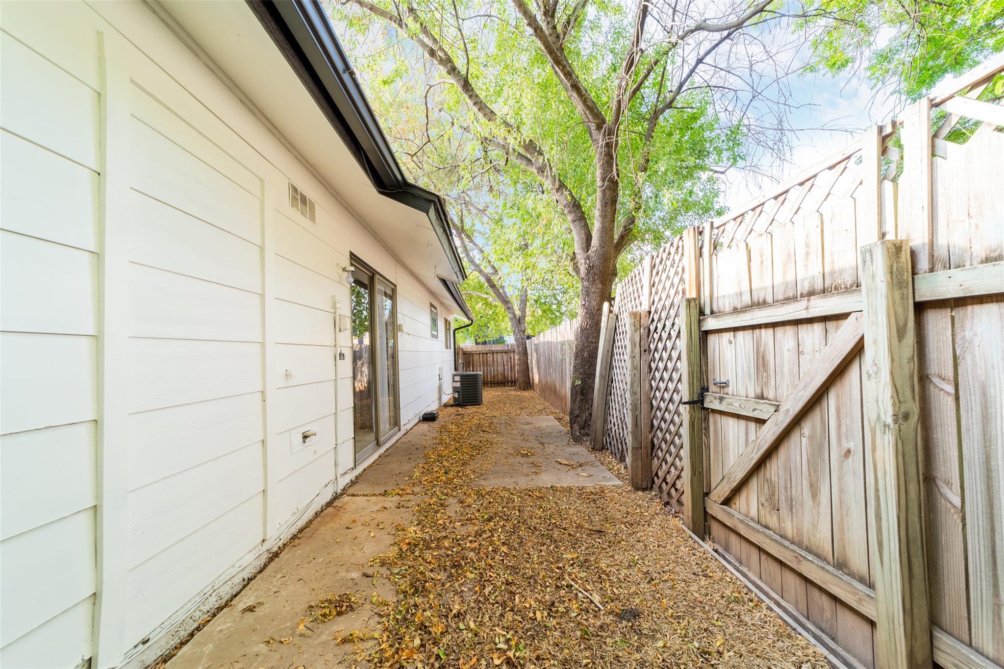 1738 Rutland Dr # A, Austin, TX 78758