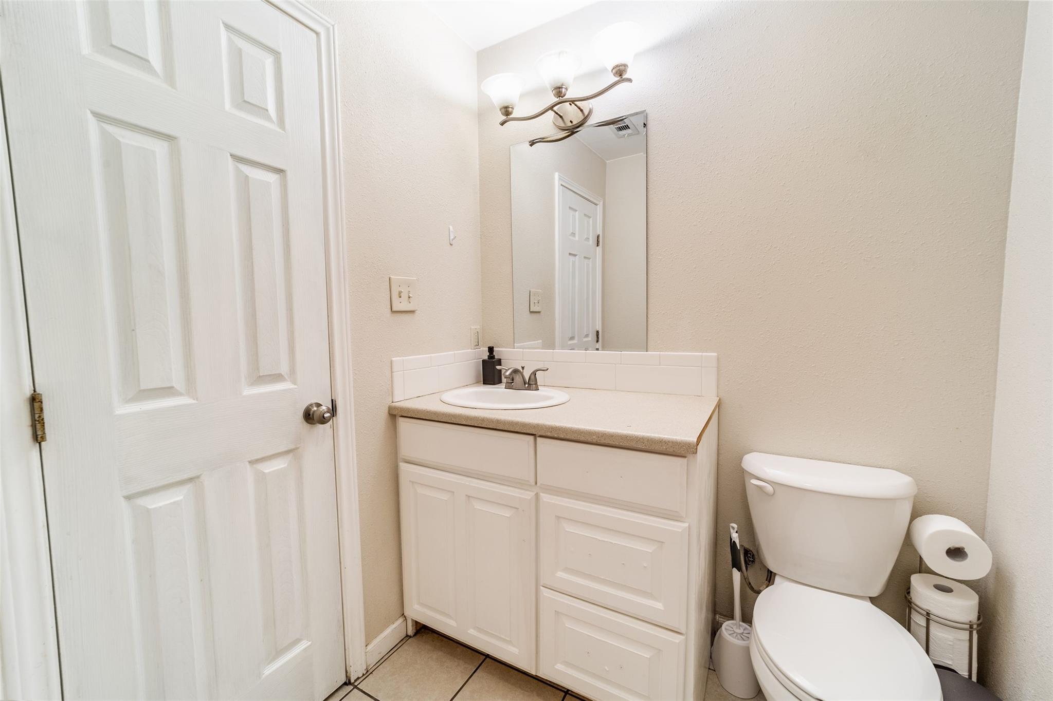 1738 Rutland Dr # A, Austin, TX 78758