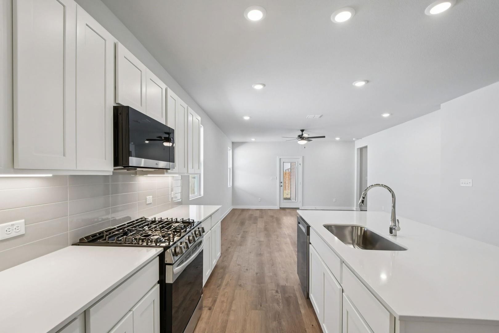 13419 Derby Ride Dr, Buda, TX 78610