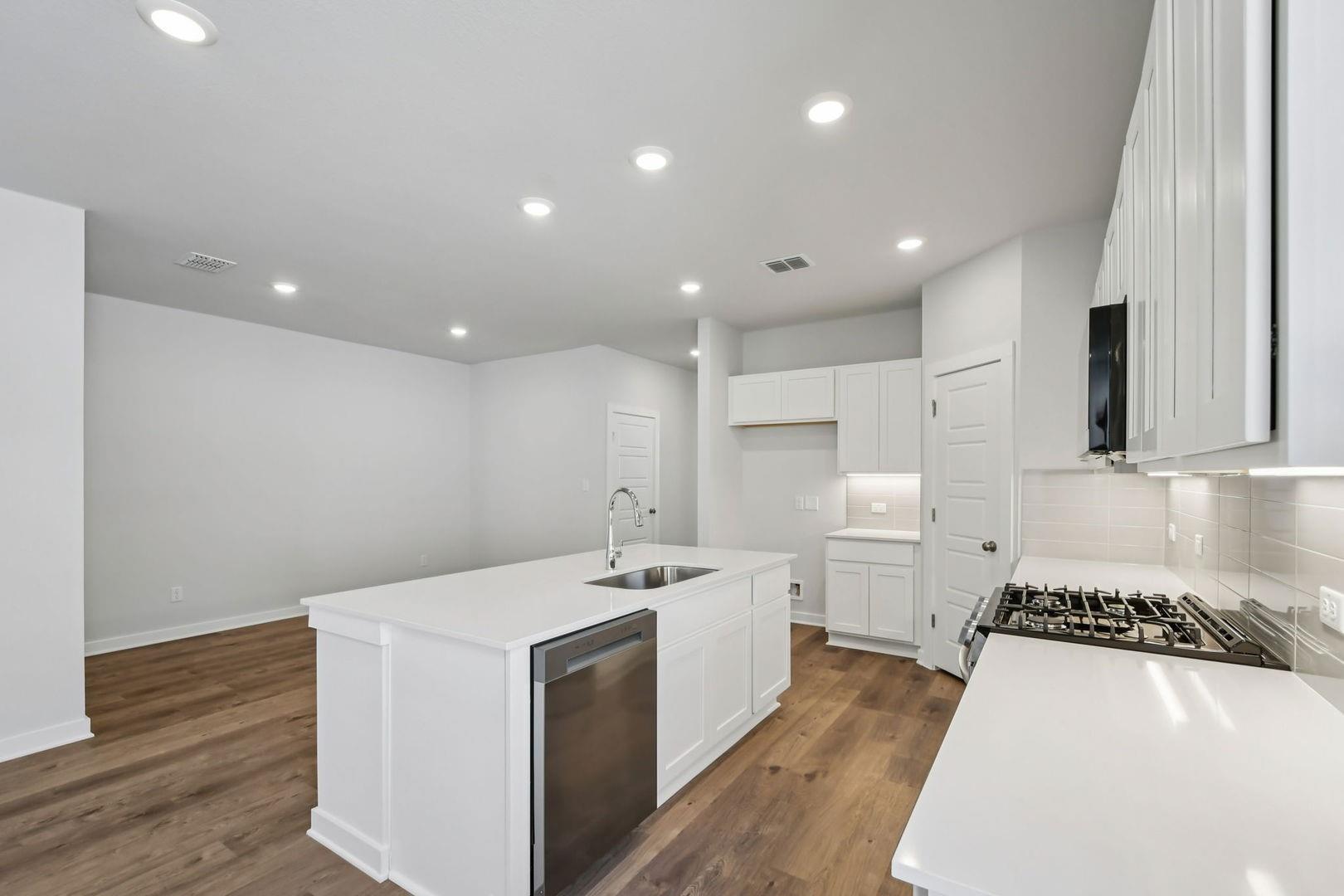 13419 Derby Ride Dr, Buda, TX 78610