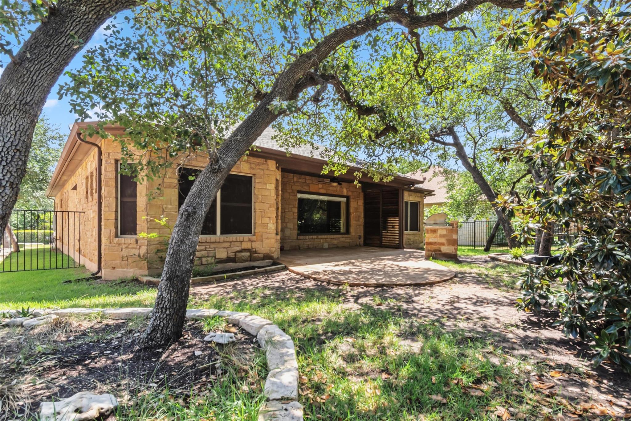 5205 Big Spring St, Georgetown, TX 78633