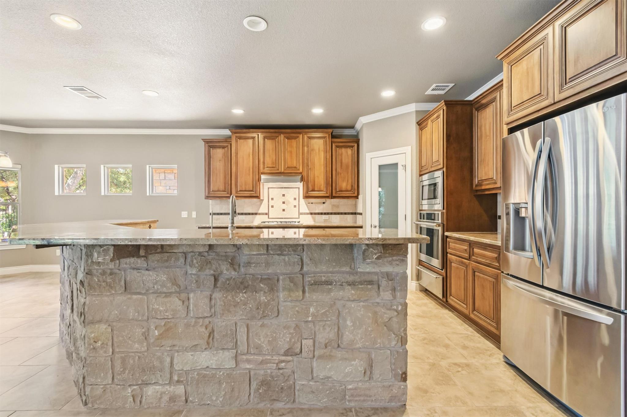 5205 Big Spring St, Georgetown, TX 78633