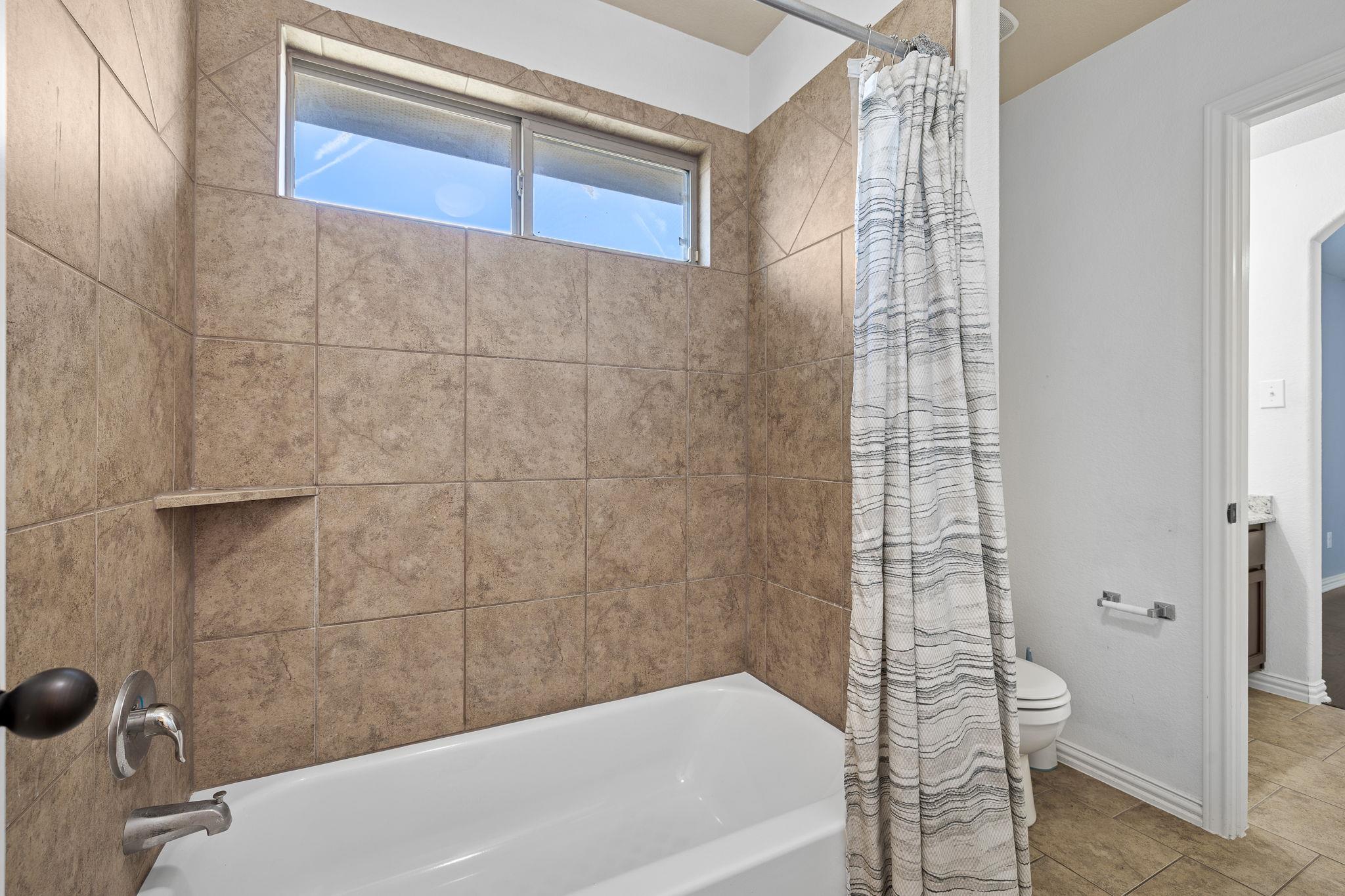 2012 Santa Barbara, Round Rock, TX 78665