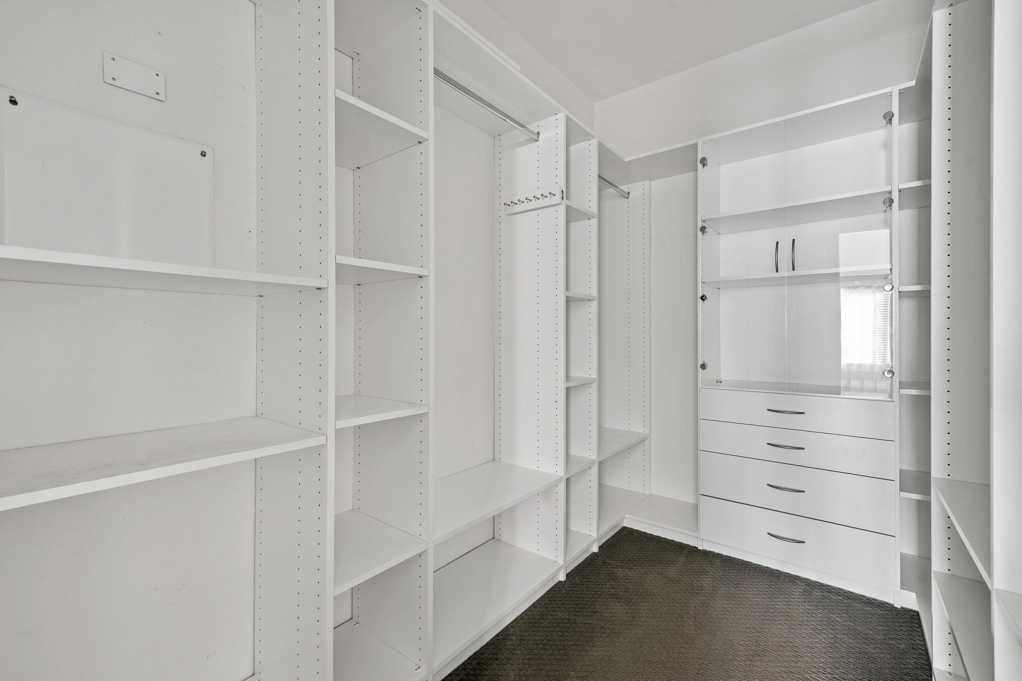 2012 Santa Barbara, Round Rock, TX 78665