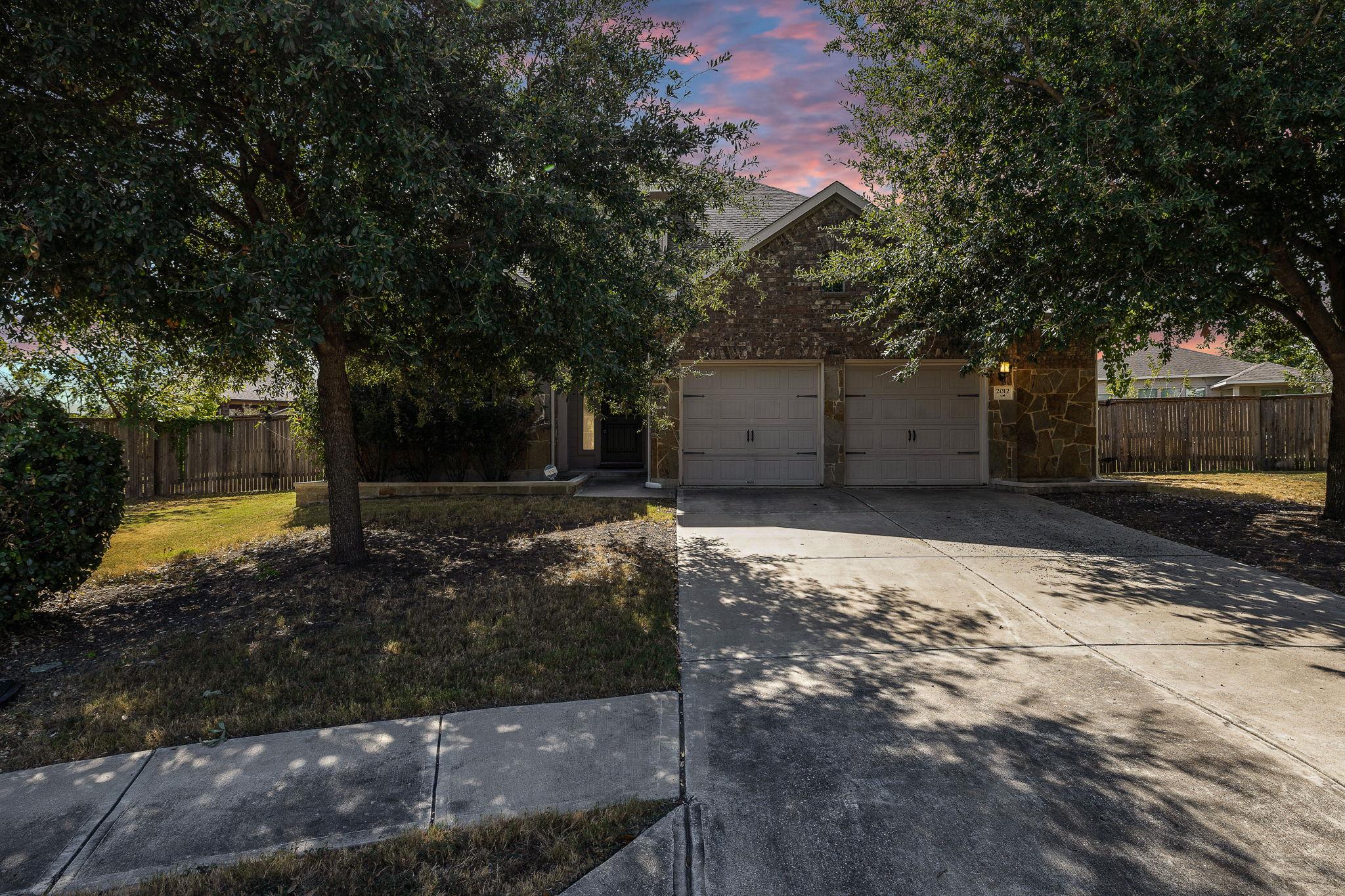 2012 Santa Barbara, Round Rock, TX 78665