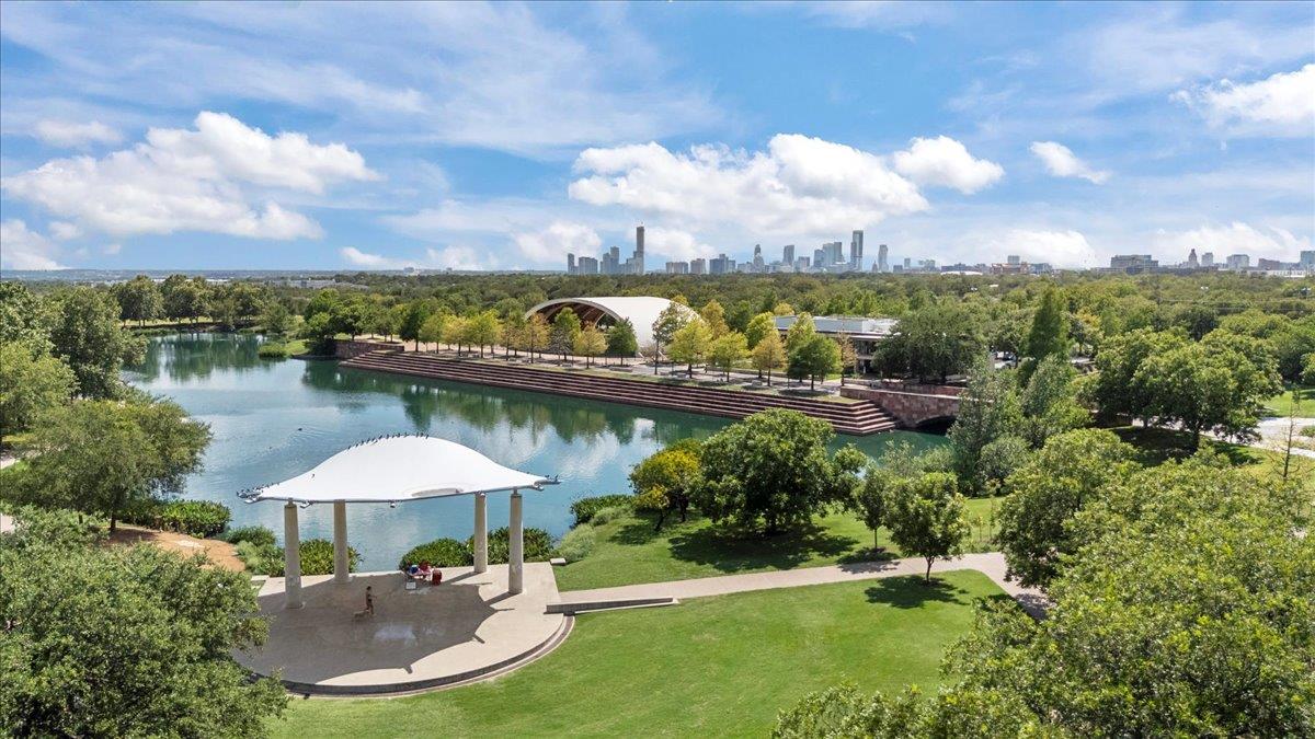 1701 Simond Ave # 636, Austin, TX 78723
