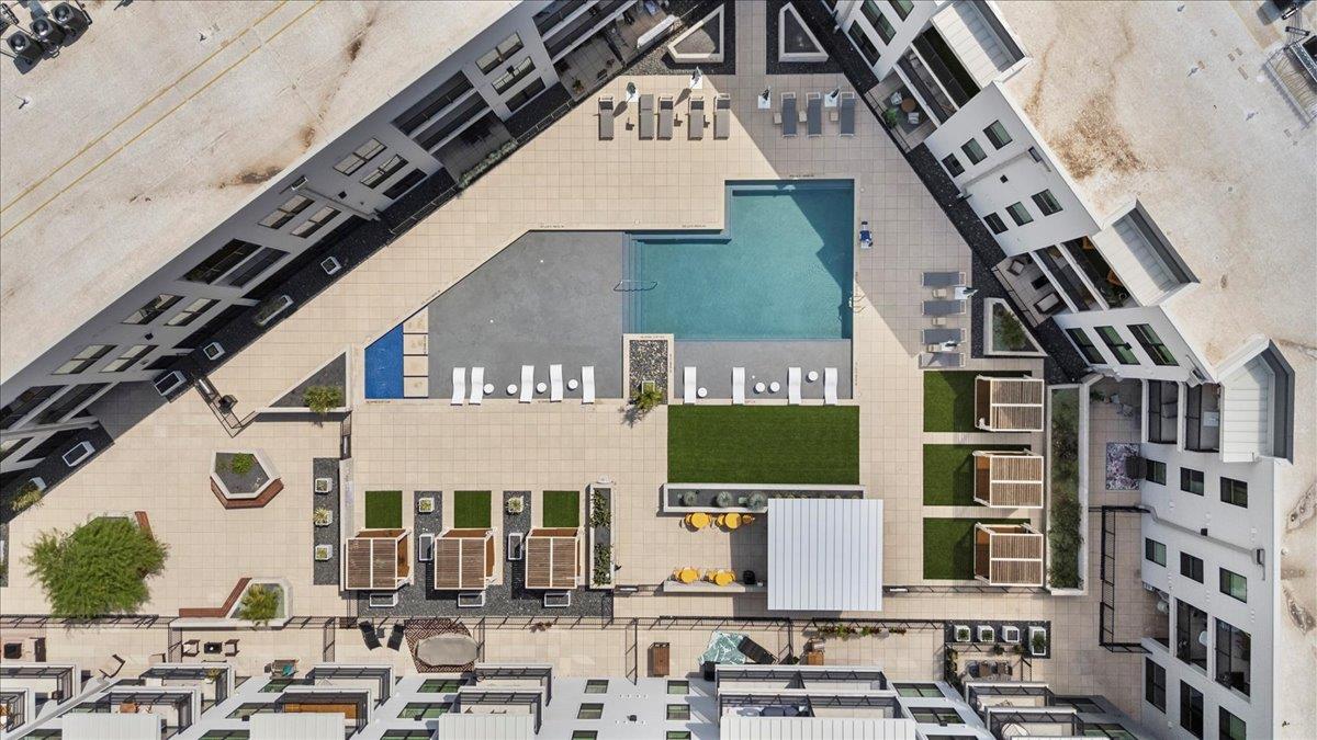 1701 Simond Ave # 636, Austin, TX 78723