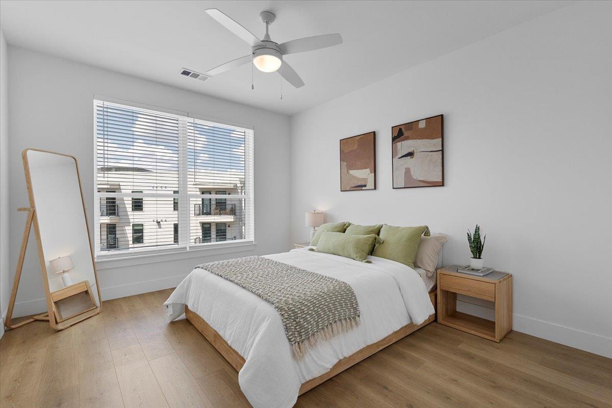 1701 Simond Ave # 636, Austin, TX 78723