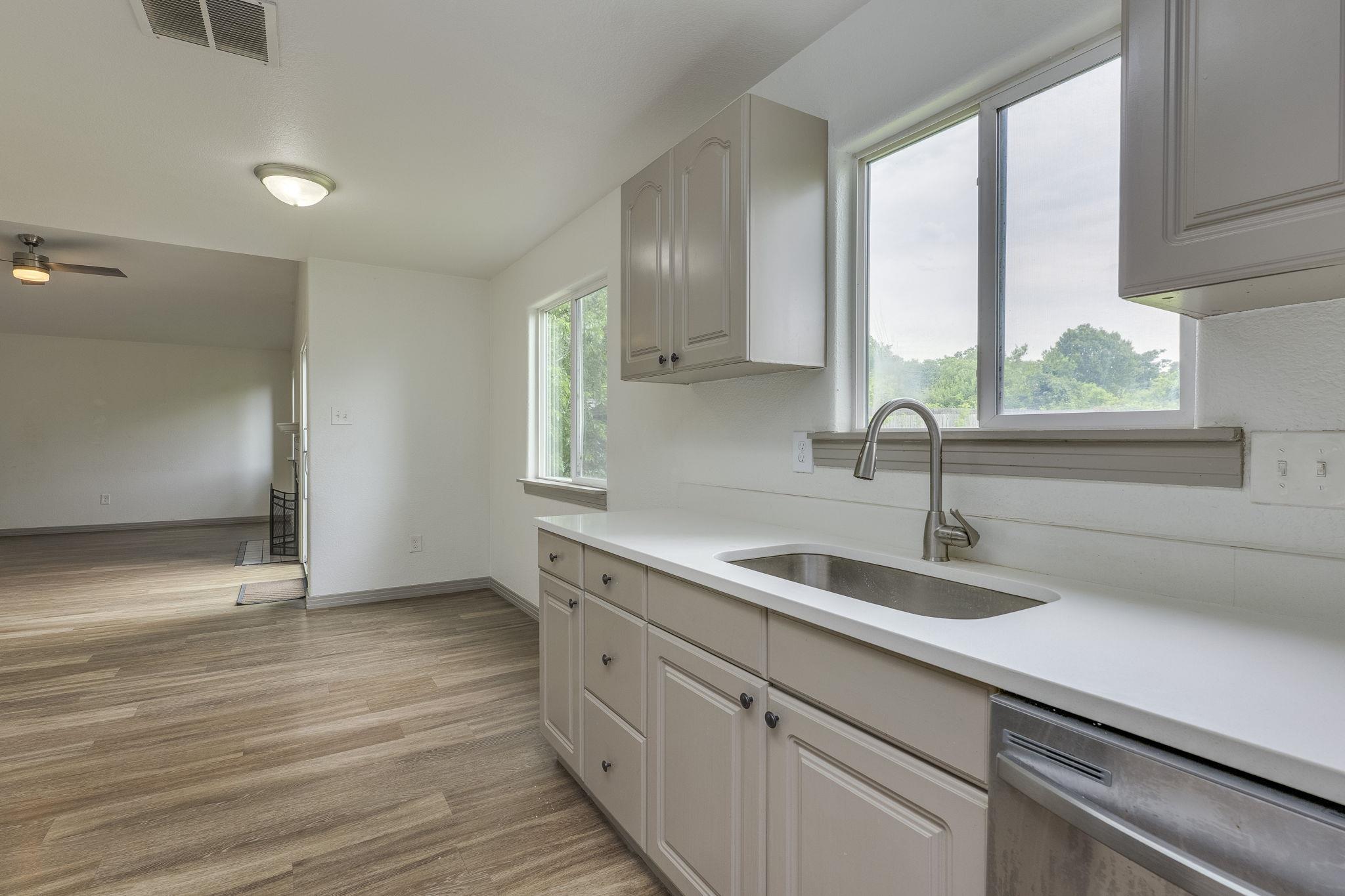 1416 Atterbury Ln, Austin, TX 78753