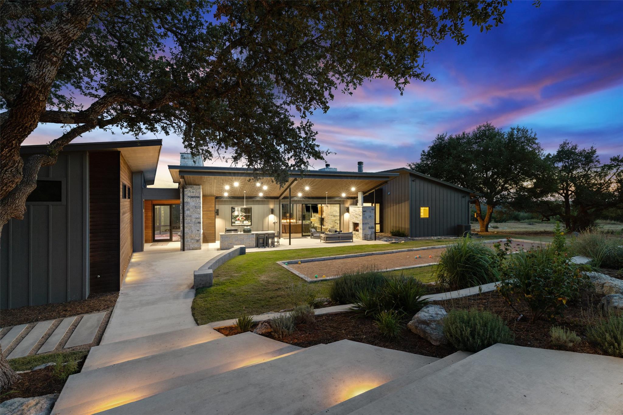 201 Gold Nugget Rd, Wimberley, TX 78676