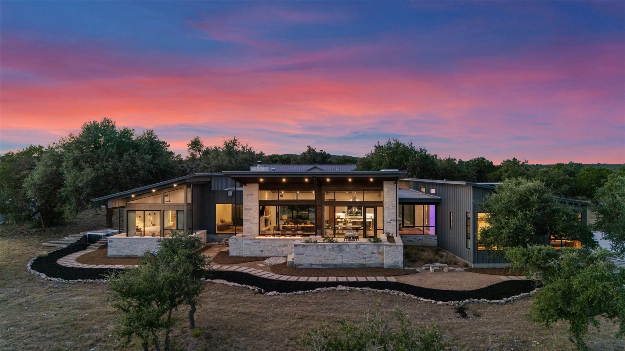 201 Gold Nugget Rd, Wimberley, TX 78676