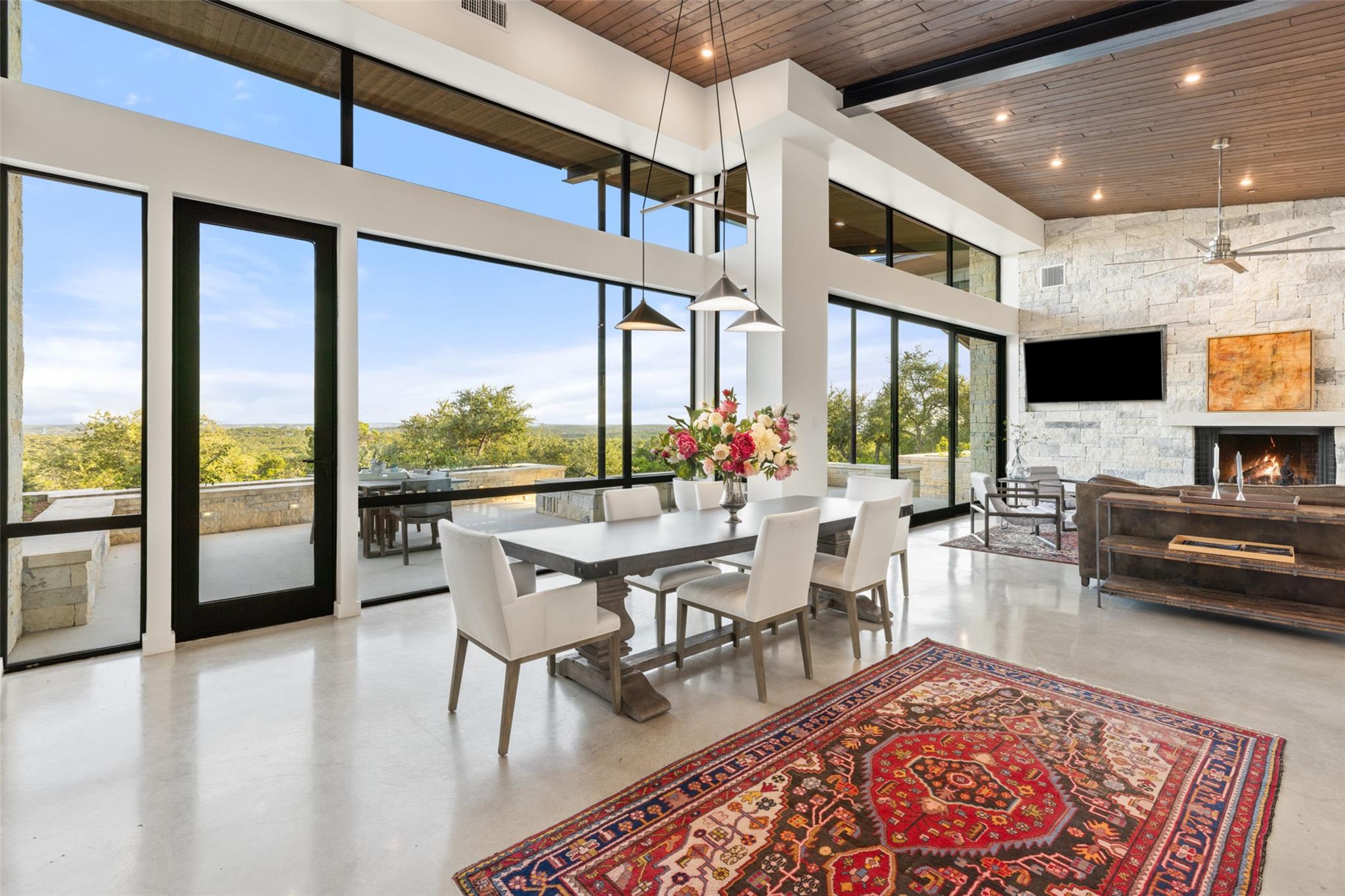 201 Gold Nugget Rd, Wimberley, TX 78676