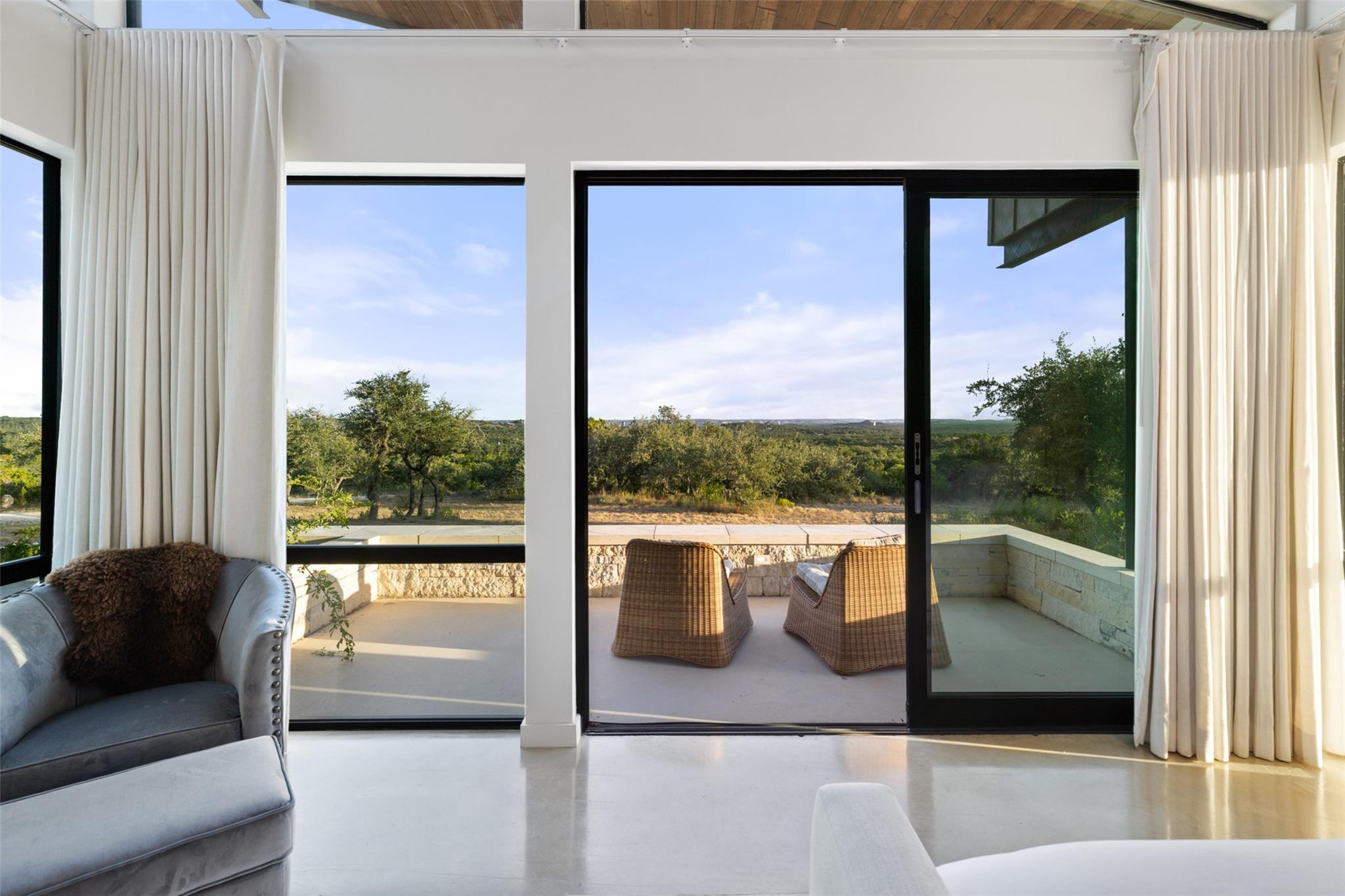 201 Gold Nugget Rd, Wimberley, TX 78676