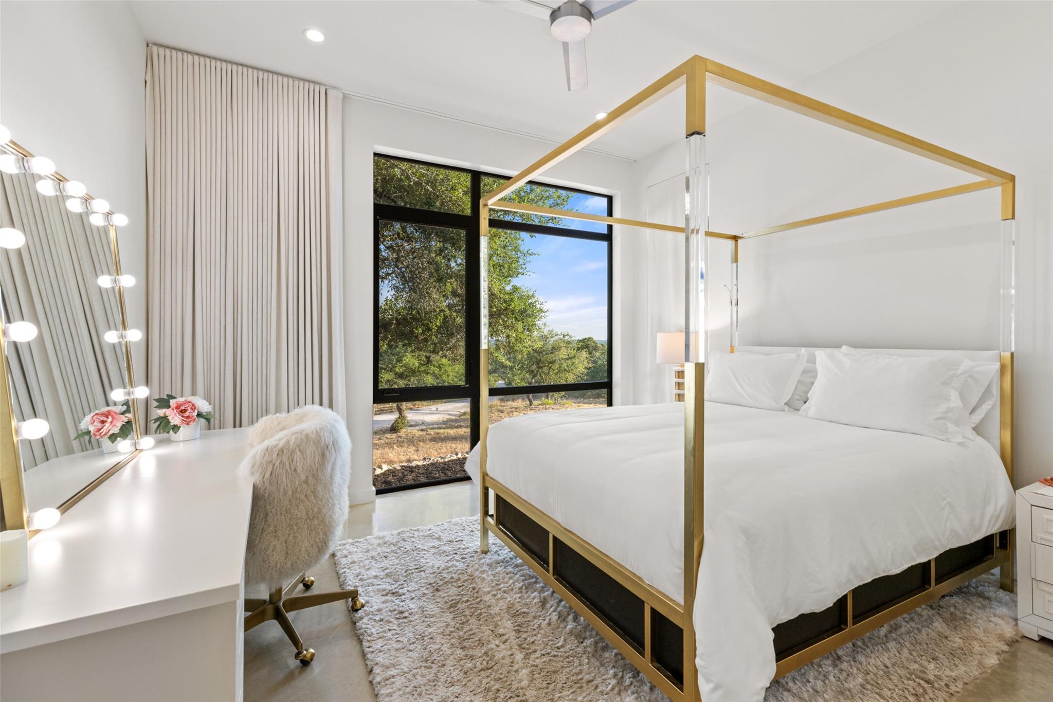 201 Gold Nugget Rd, Wimberley, TX 78676