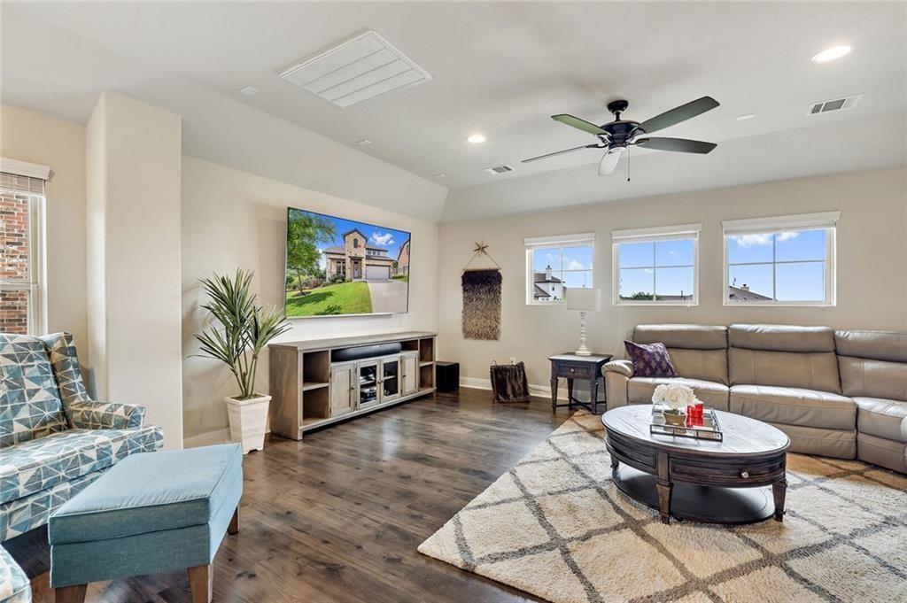 6005 Cassena Cv, Spicewood, TX 78669