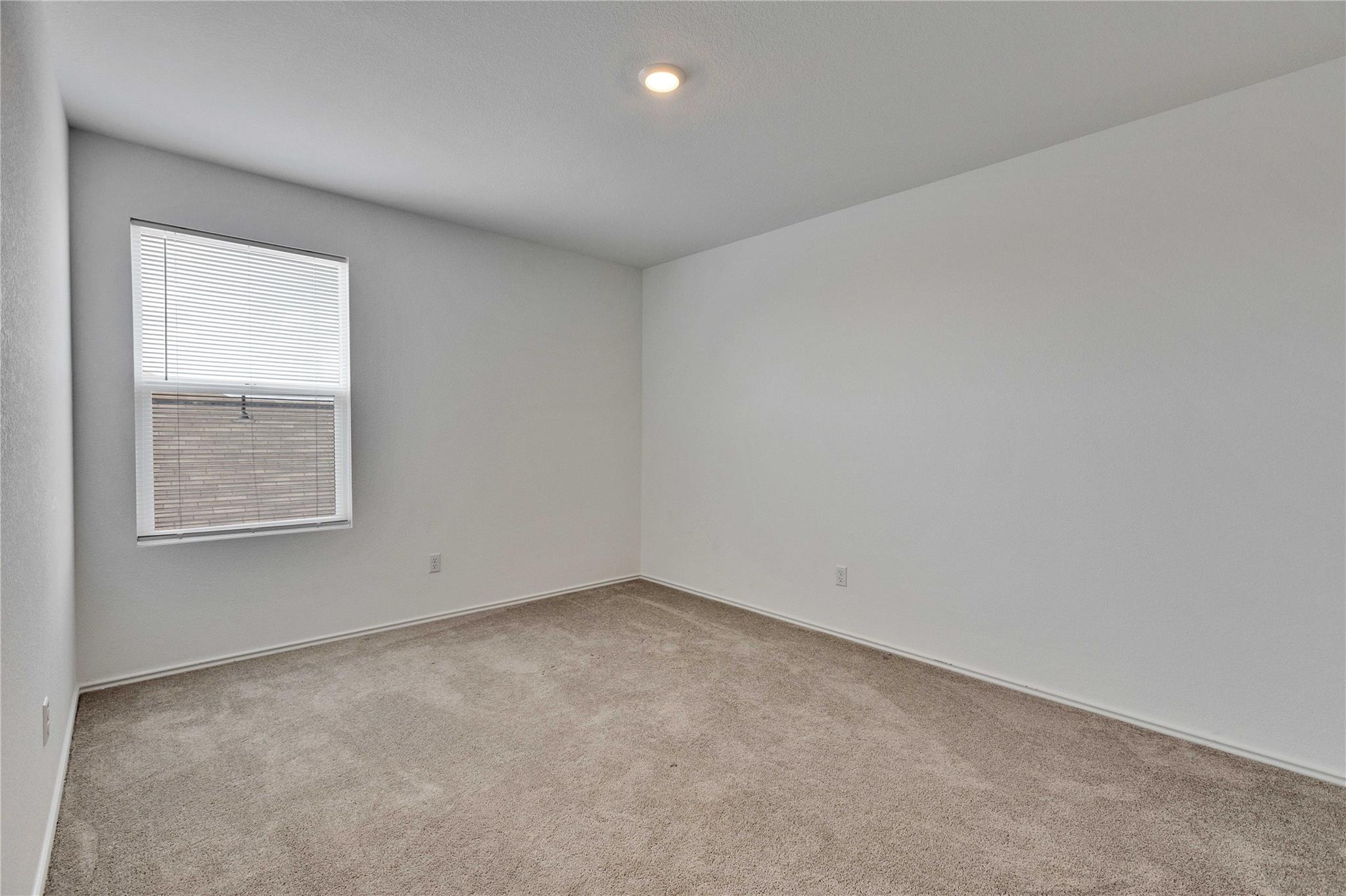 206 Canley Loop, Hutto, TX 78634