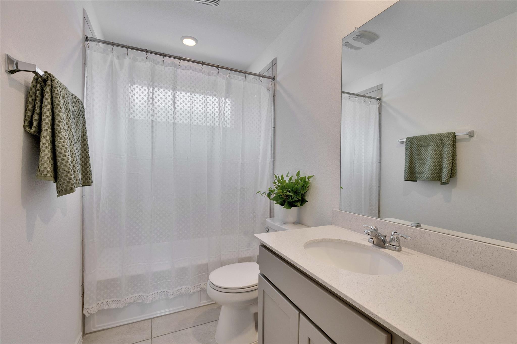 206 Canley Loop, Hutto, TX 78634