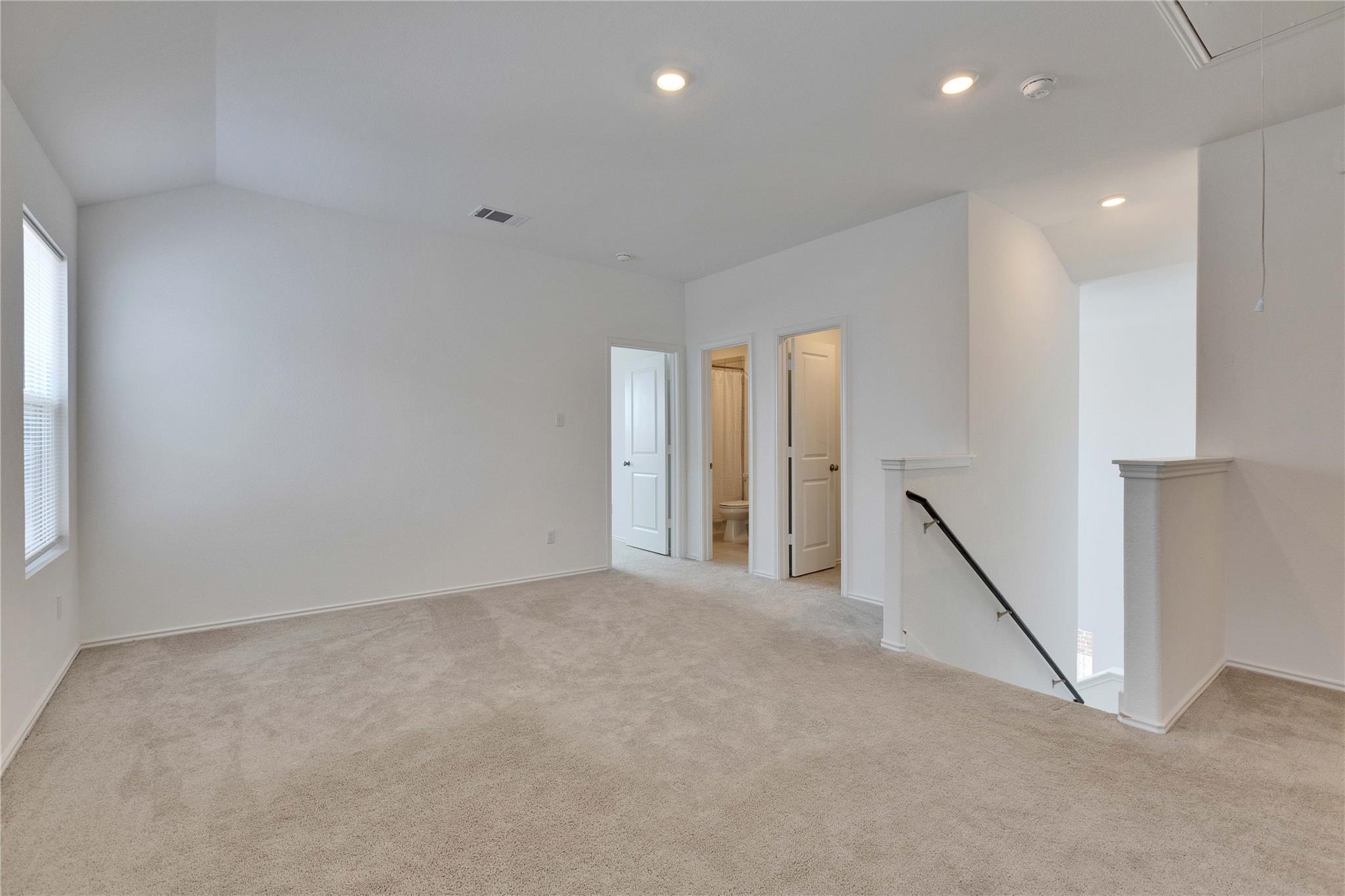 206 Canley Loop, Hutto, TX 78634