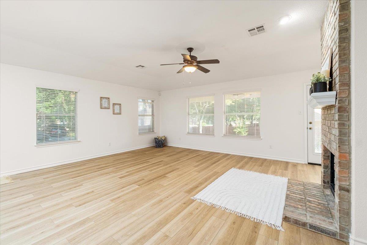 270 Maribel Ave, Buda, TX 78610