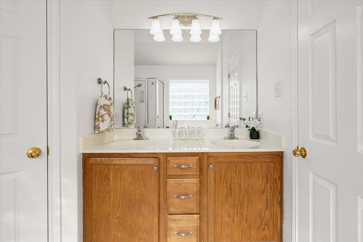 270 Maribel Ave, Buda, TX 78610