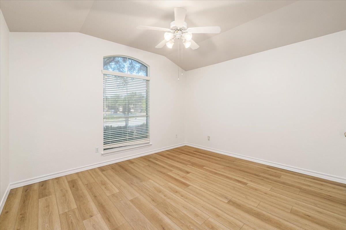 270 Maribel Ave, Buda, TX 78610