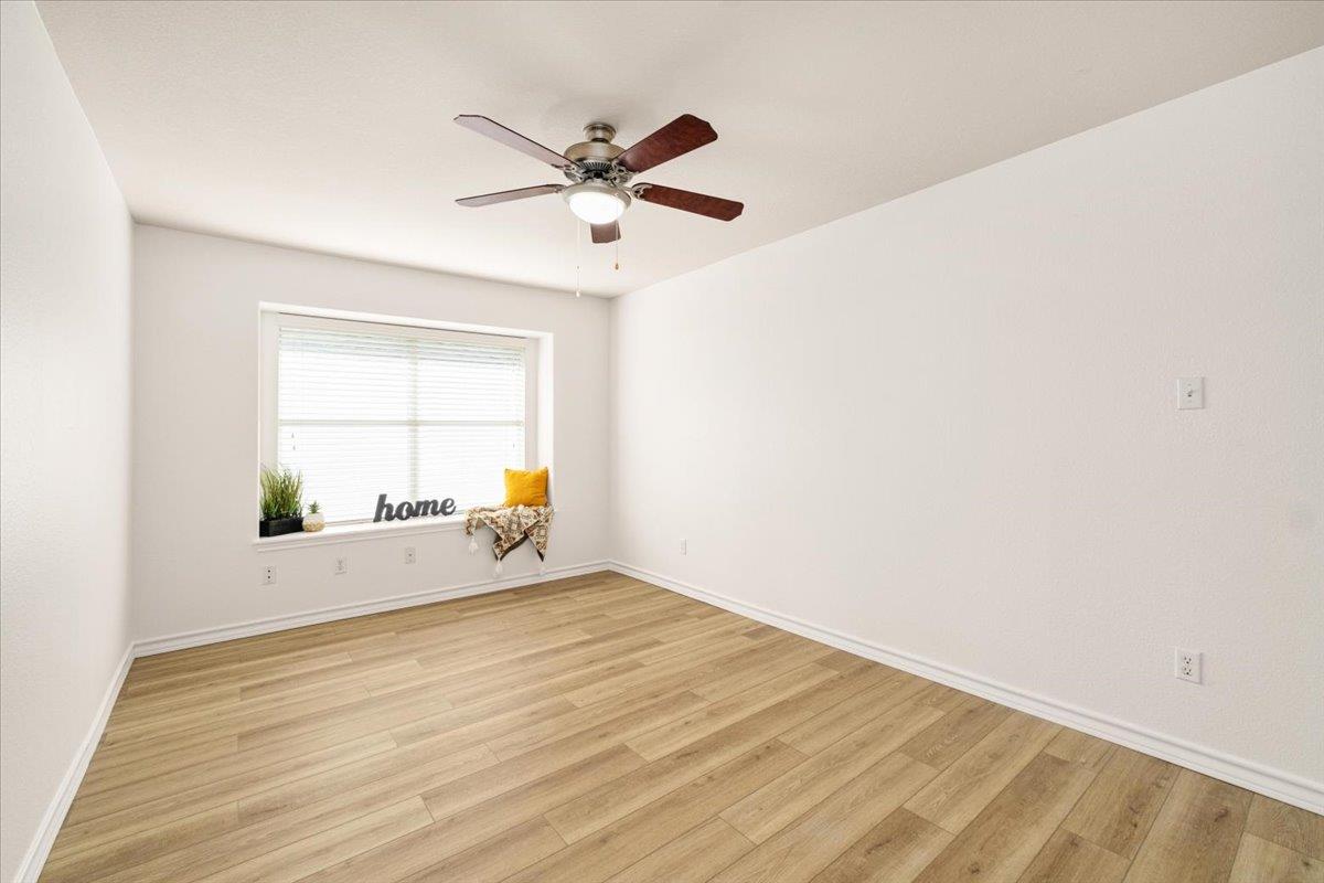 270 Maribel Ave, Buda, TX 78610