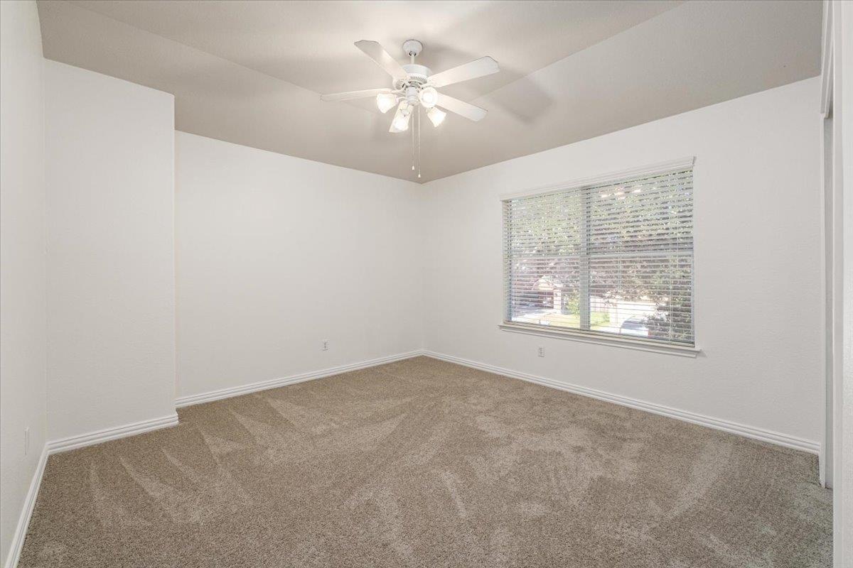 270 Maribel Ave, Buda, TX 78610