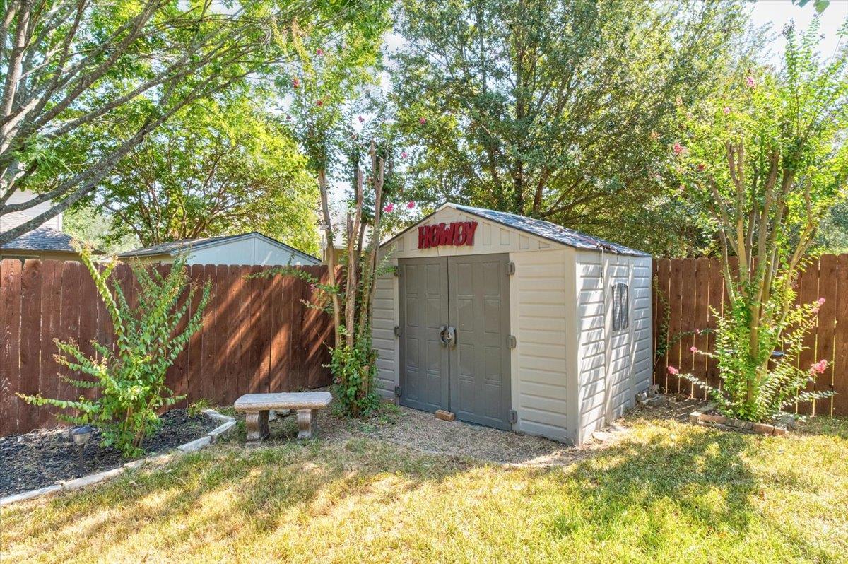 270 Maribel Ave, Buda, TX 78610