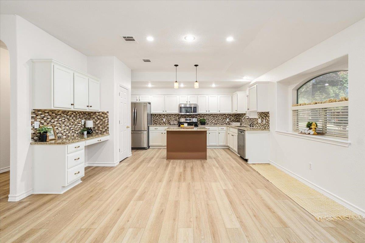 270 Maribel Ave, Buda, TX 78610