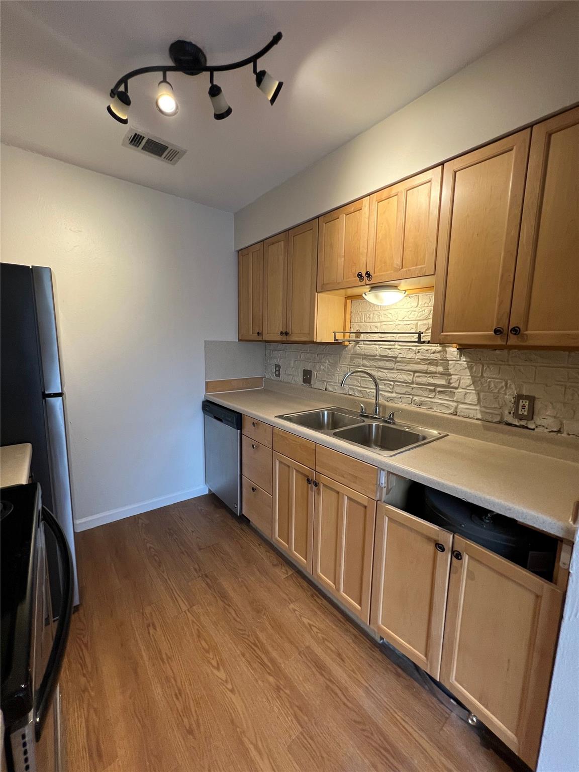 500 Riverside Dr E # 255, Austin, TX 78704