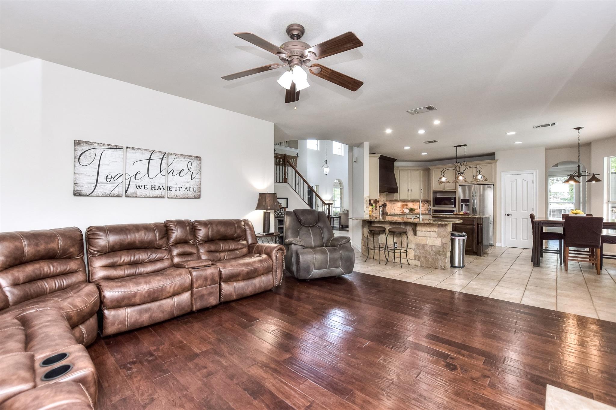 105 Brentwood Dr, Georgetown, TX 78628