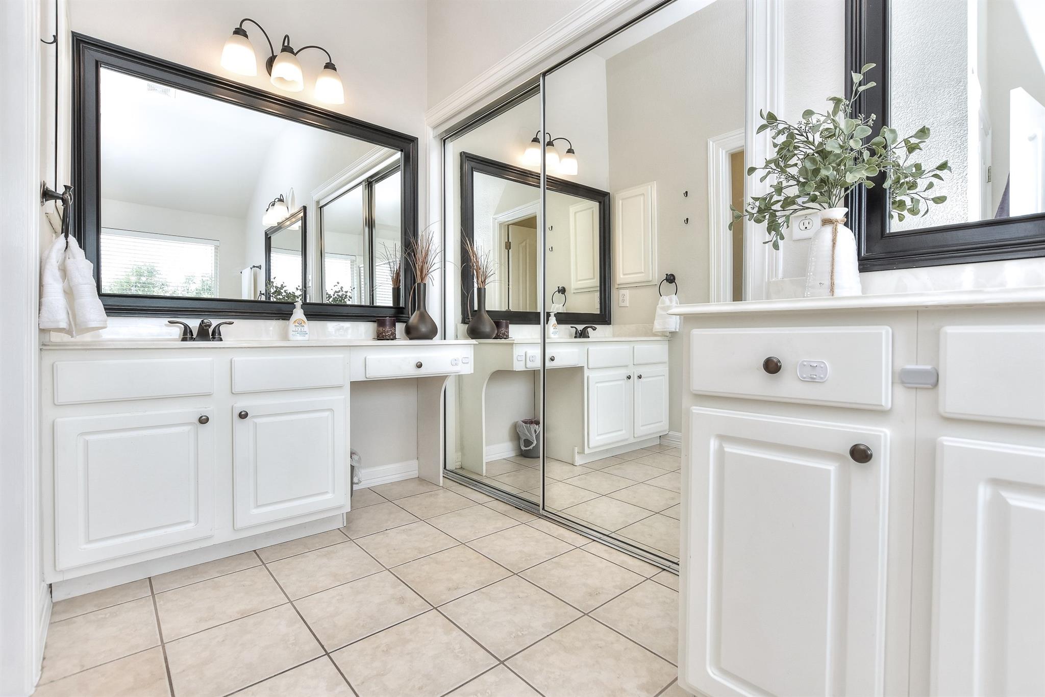 105 Brentwood Dr, Georgetown, TX 78628