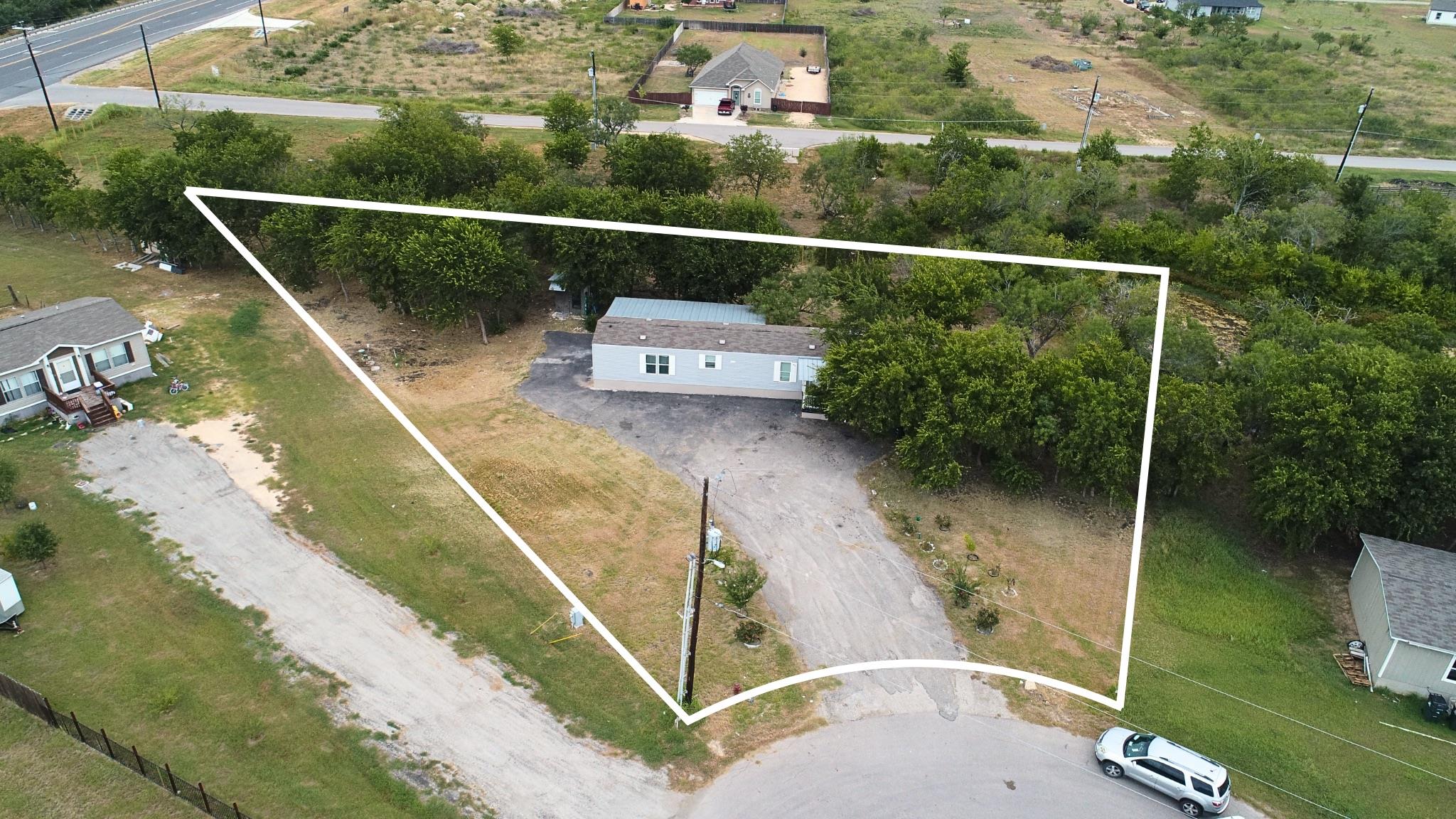 205 Arrowhead Cv, Kyle, TX 78640
