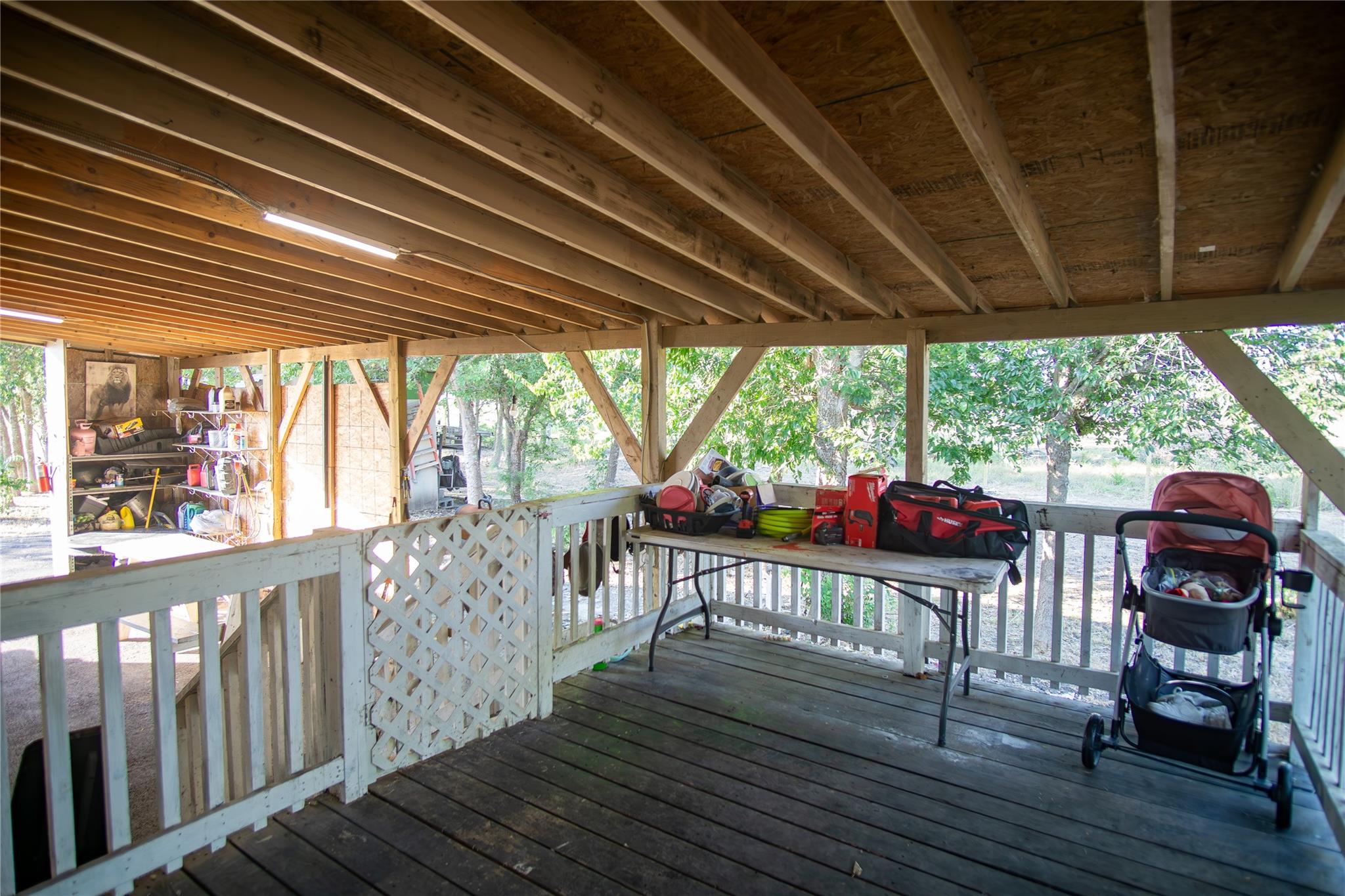 205 Arrowhead Cv, Kyle, TX 78640