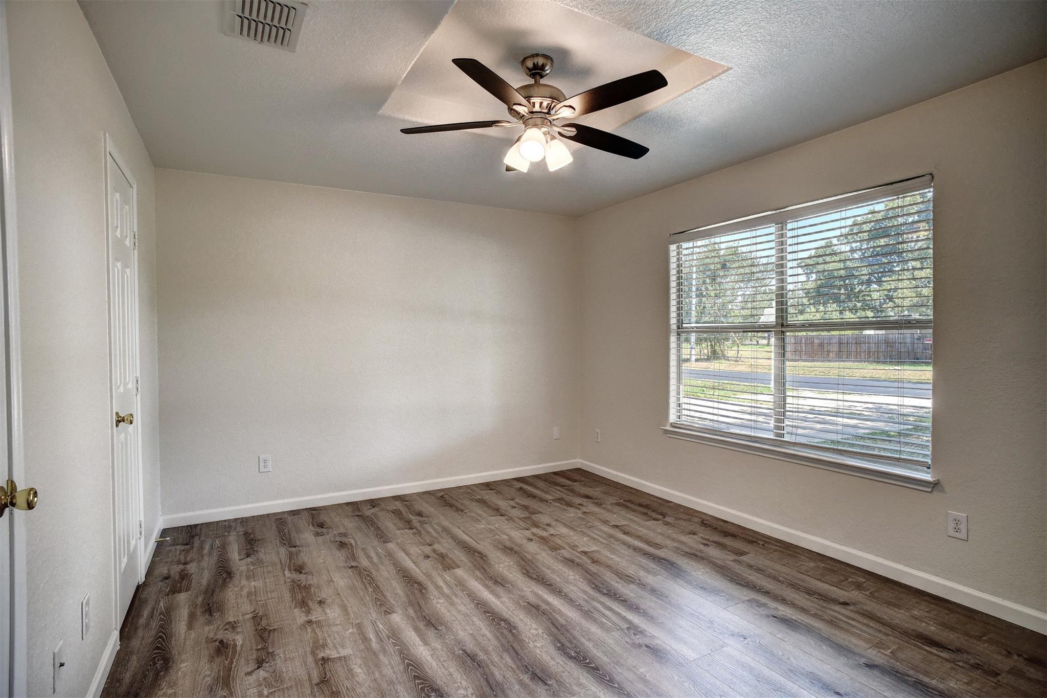 201 Maynard St, Bastrop, TX 78602